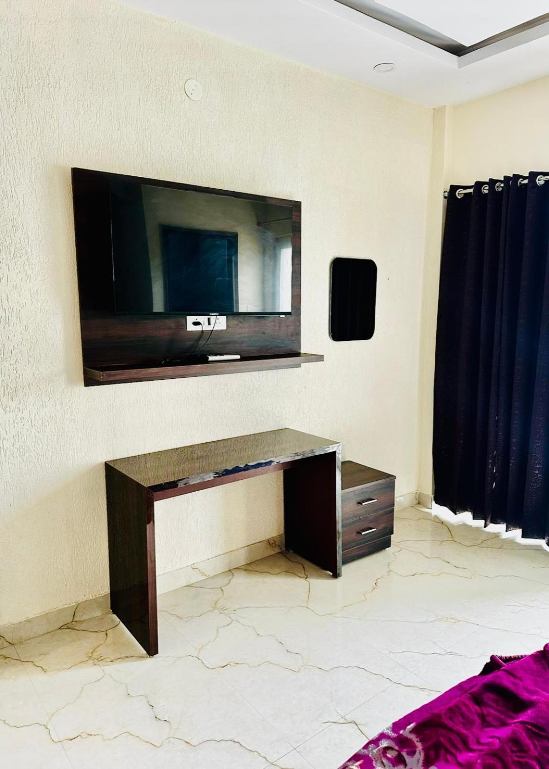 Mannat Residency *