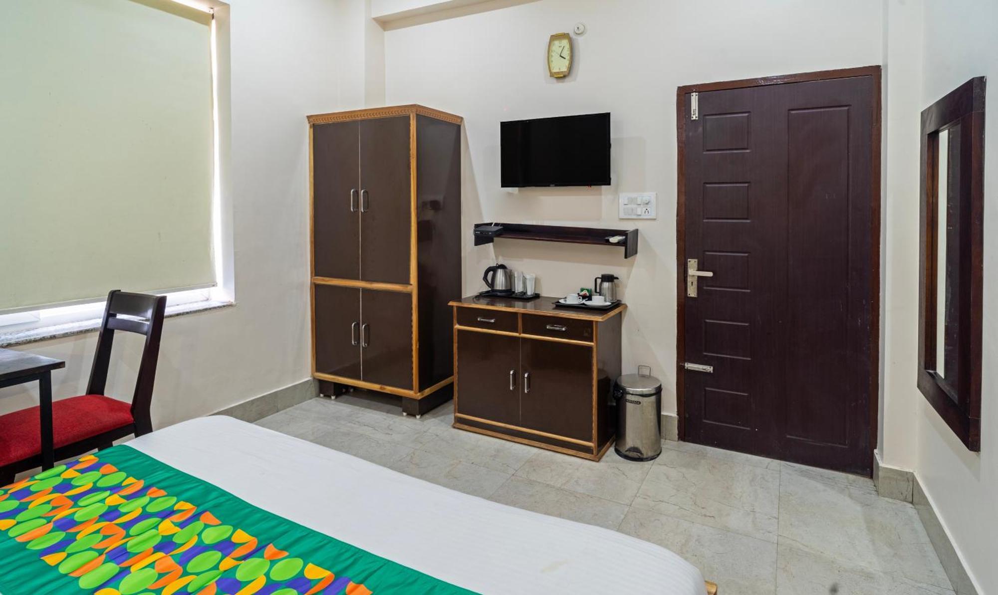 Hotel Treebo Ak Residency Rishikesh