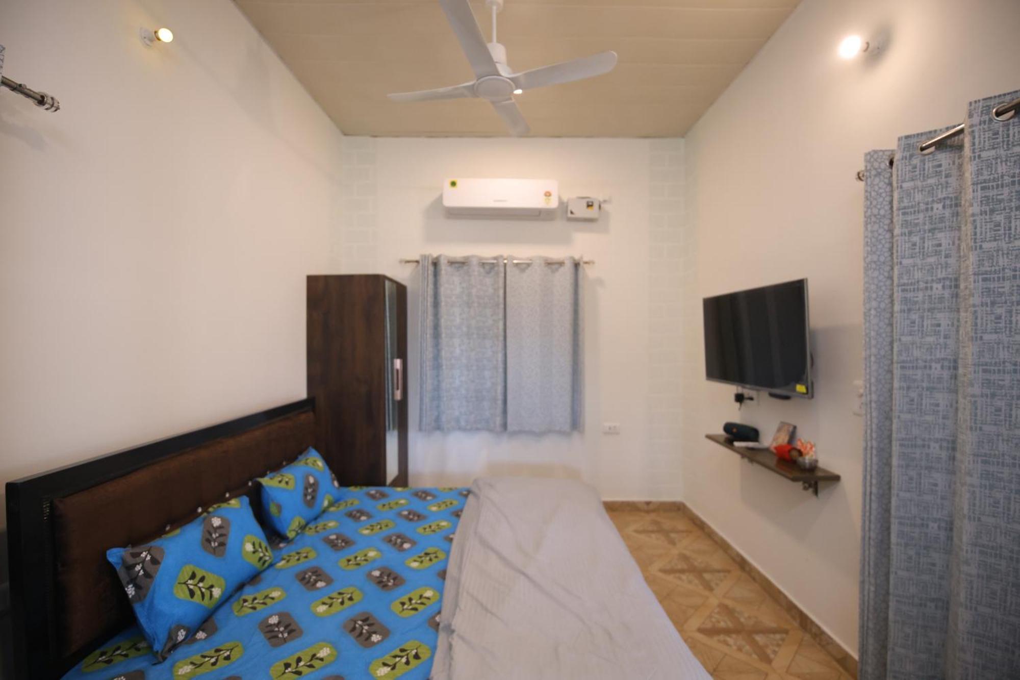 Aditya Villa *