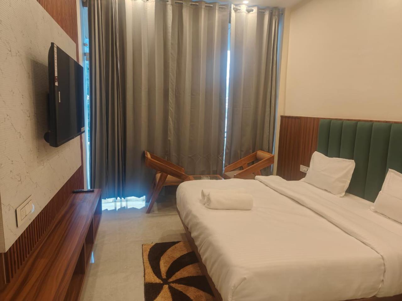 Aroma Resort