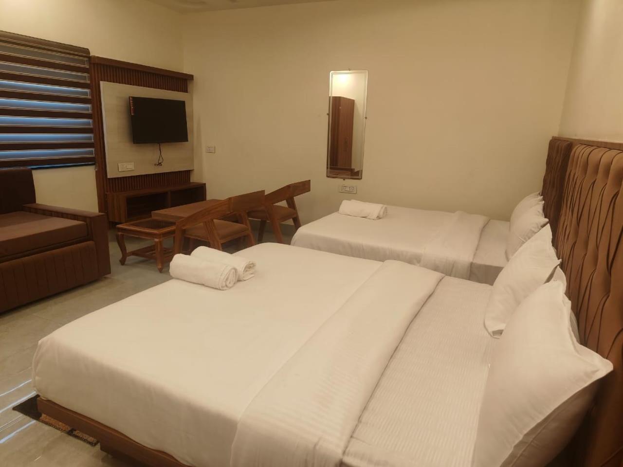 Resort Aroma Rishikesh