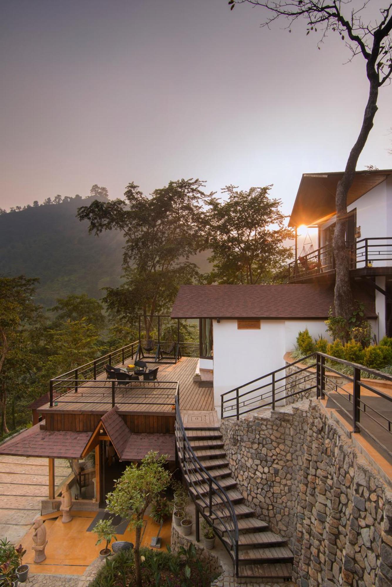 Hotel Shaantam & - 4*