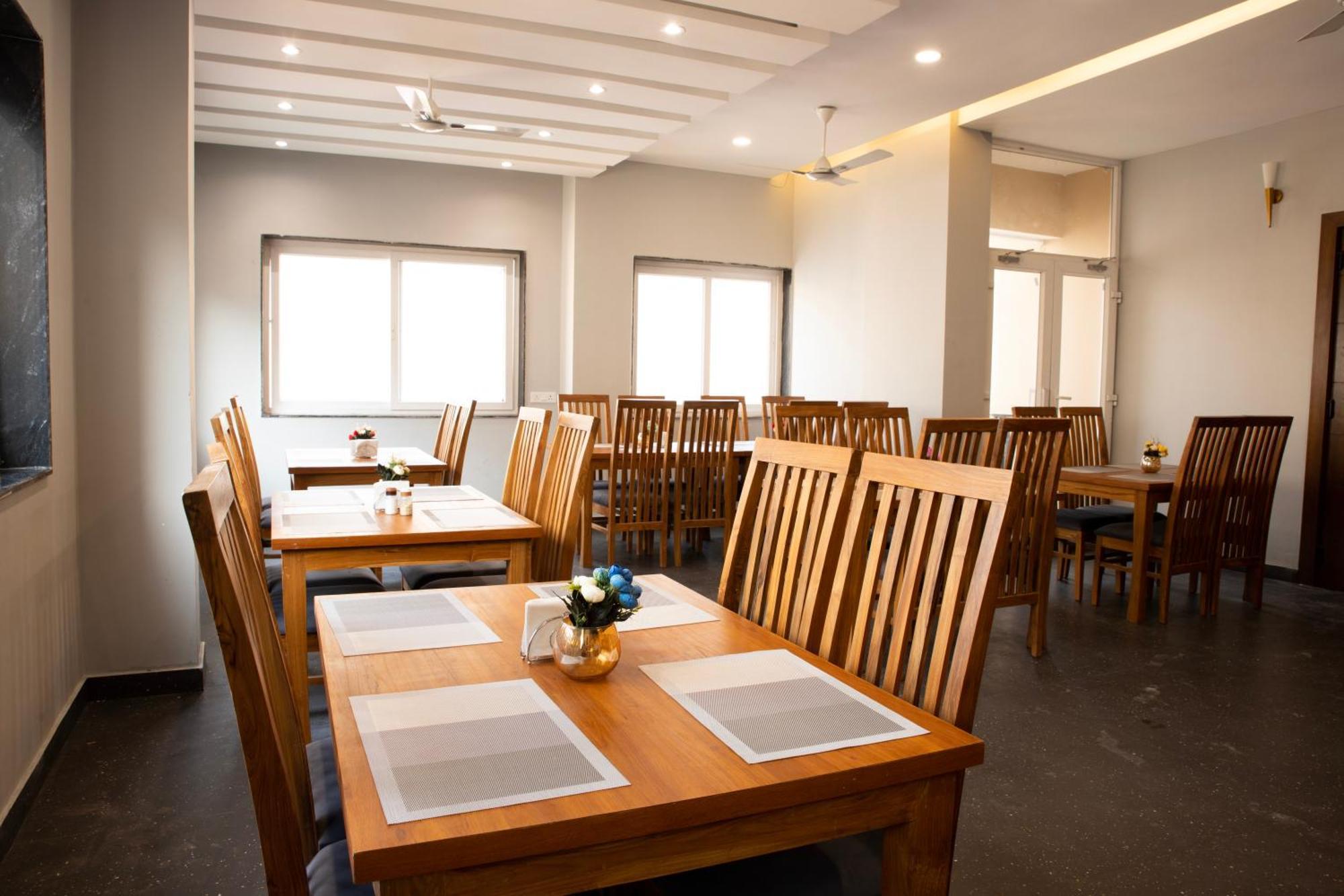Perfectstayz Laxmi Heritage 3* Rishikesh