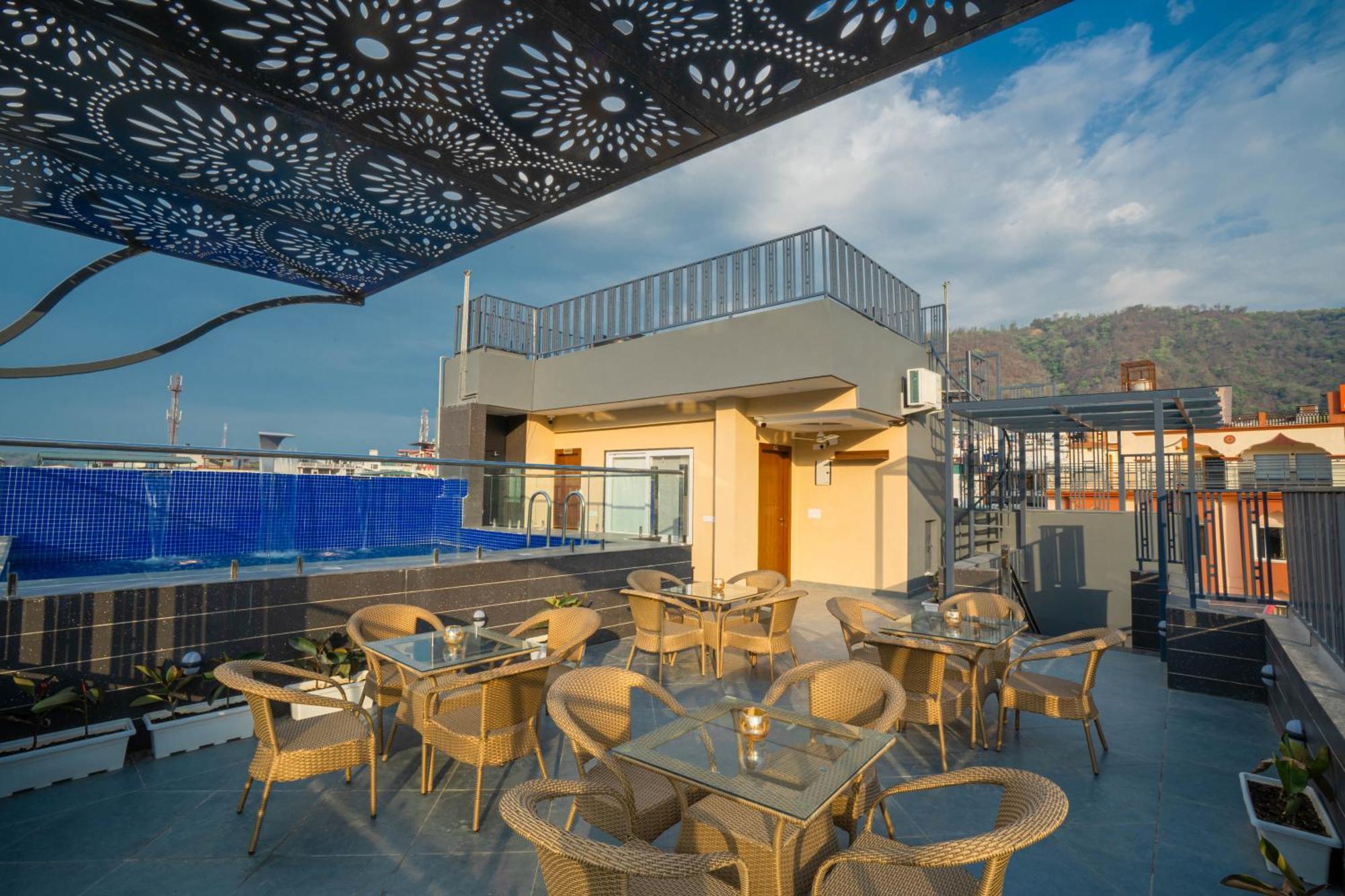 Perfectstayz Laxmi Heritage Rishikesh