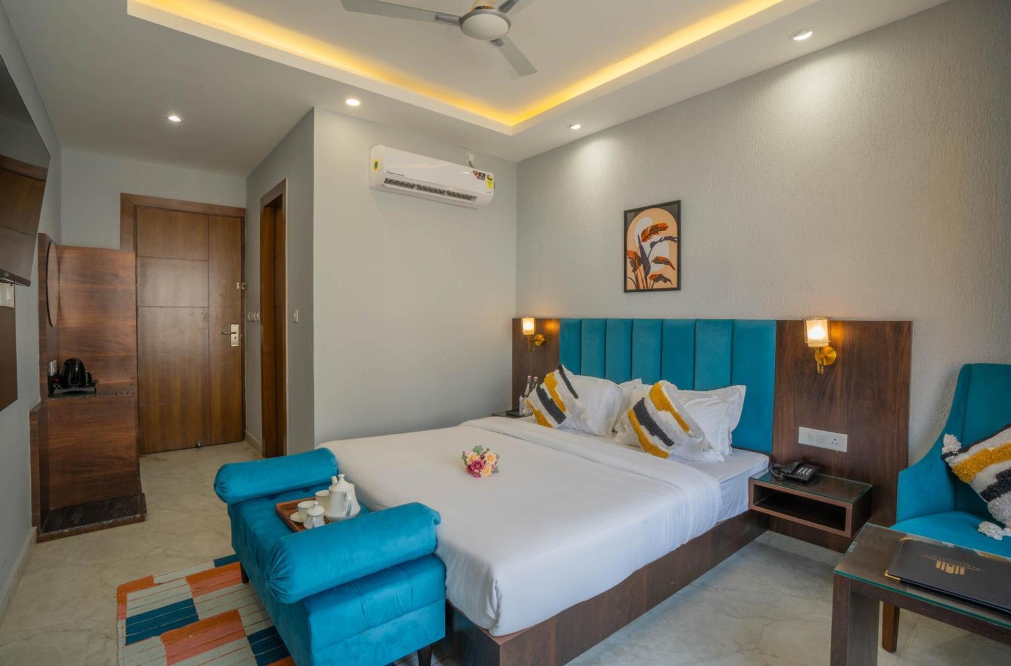 Perfectstayz Laxmi Heritage 3*