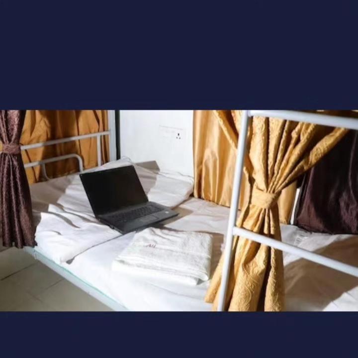 Hotel The For U - A Luxury