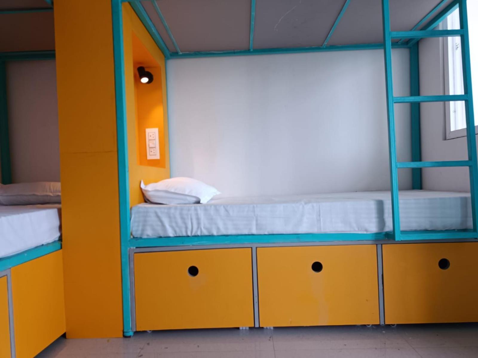 Hostel Cozy Bunks