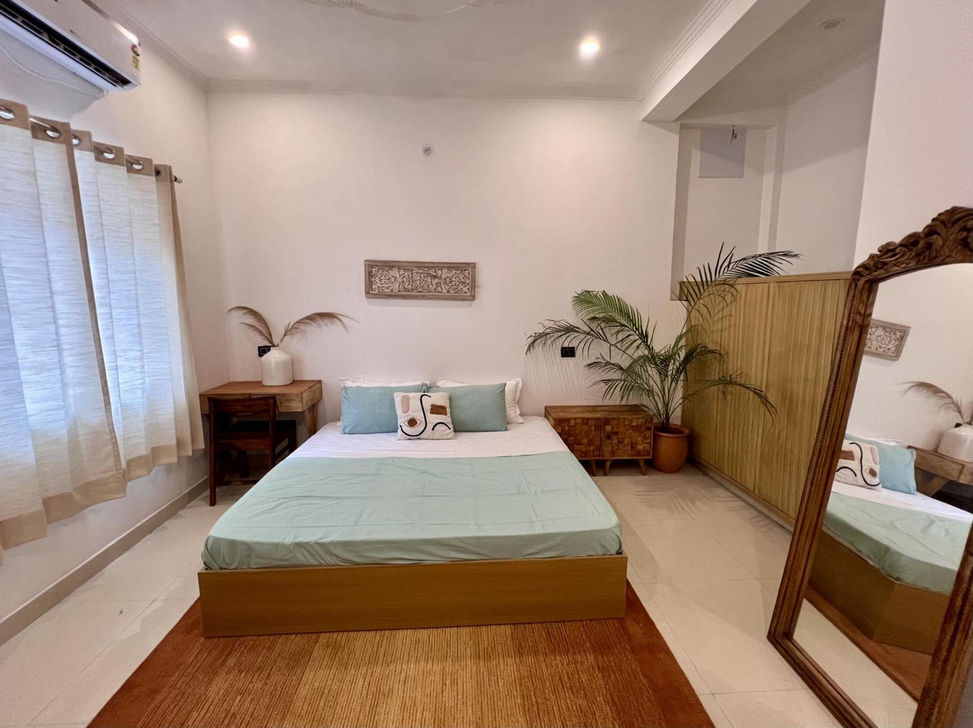 Prithvi - Aesthetic With Ac, Good Light, Free Airport Pickup For Min 7 Days Upper Tapovan Rishikesh