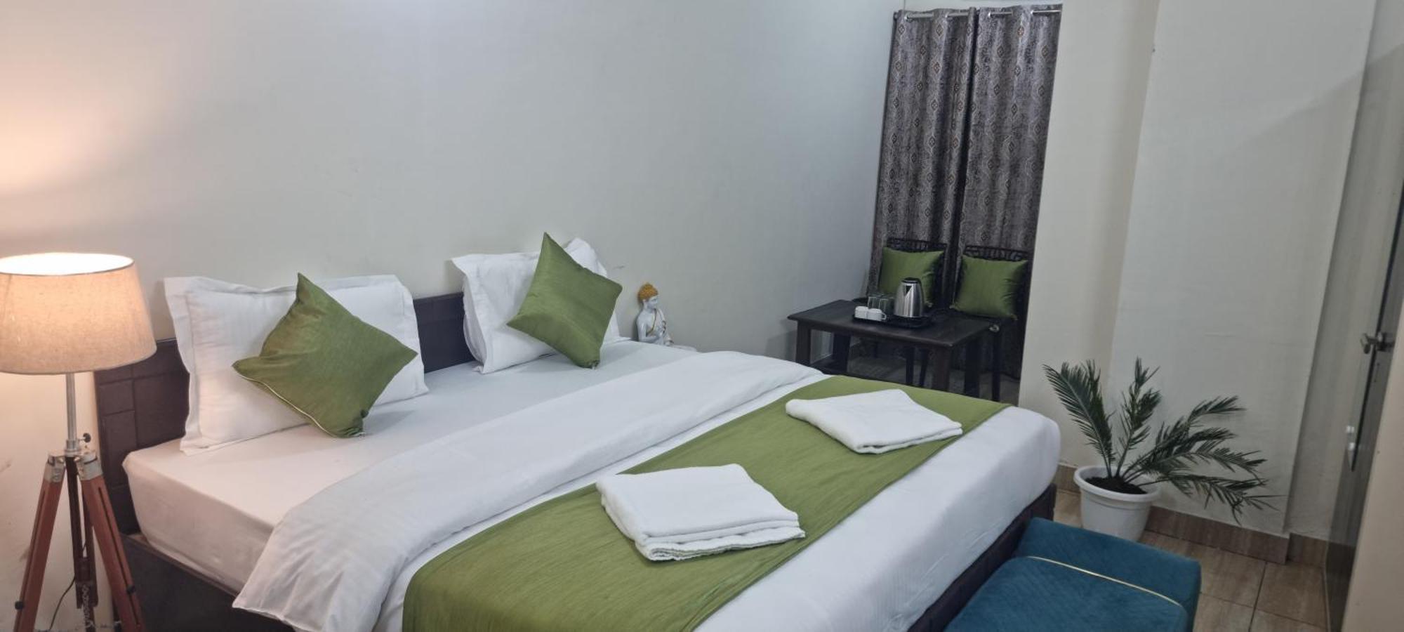 Foothill By Around Hotel Rishikesh