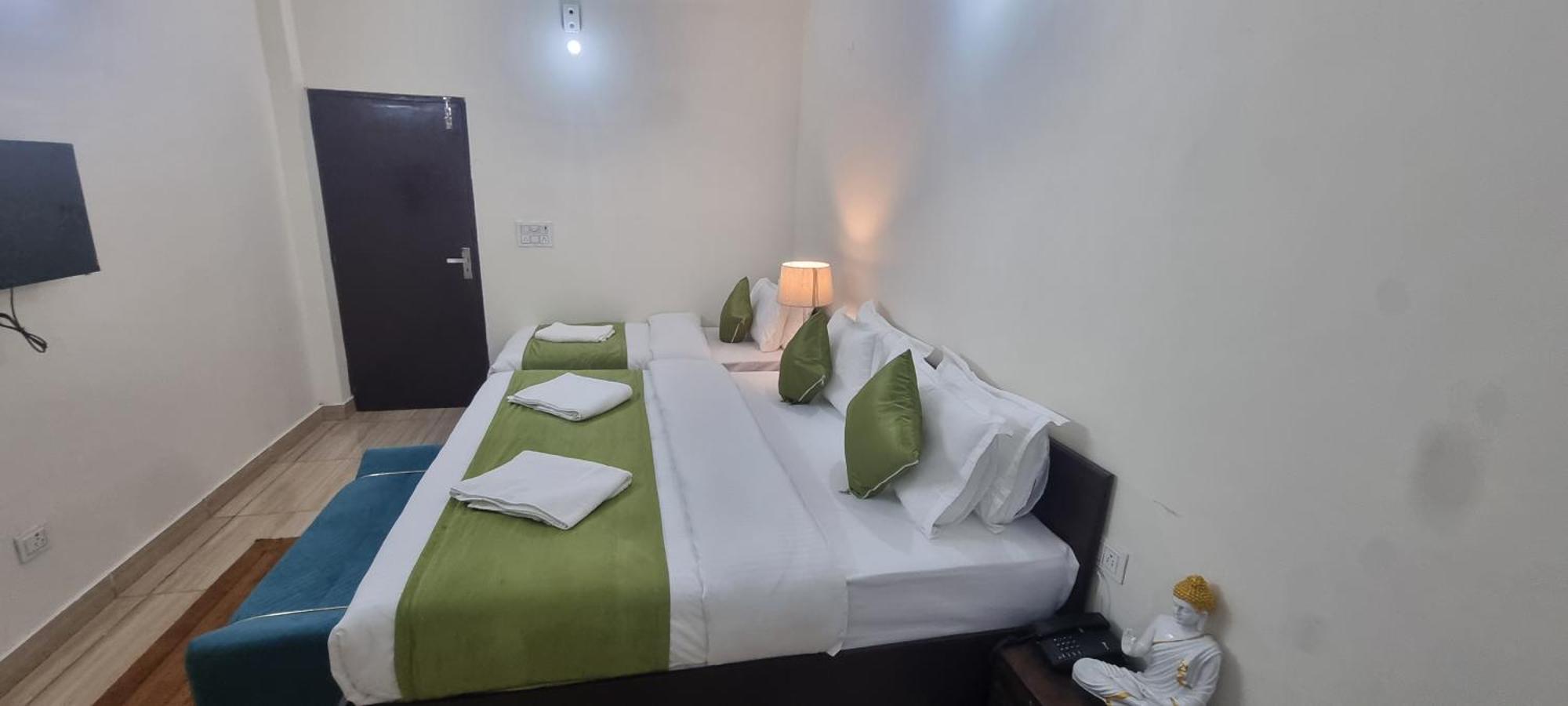 Foothill By Around Hotel Rishikesh