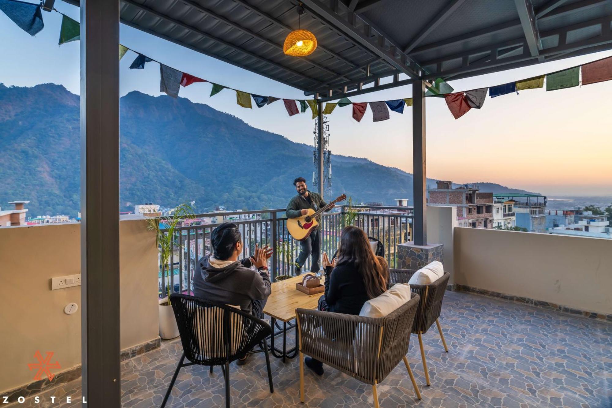 Zostel Rishikesh, Tapovan *