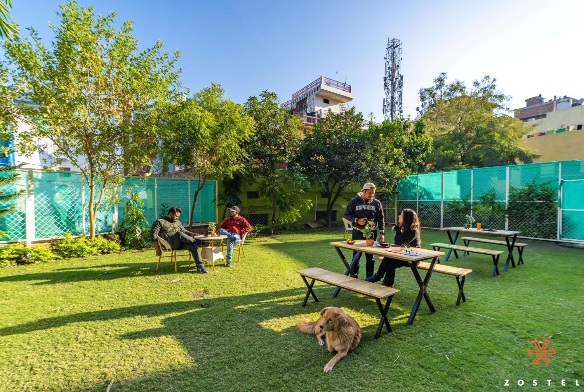 Zostel Rishikesh, Tapovan Hostel