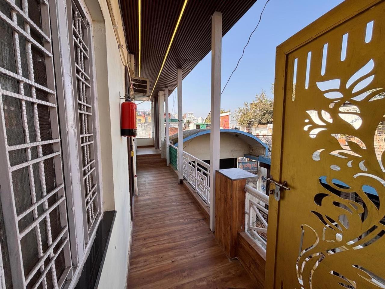 The Shivraat Hotel 3*
