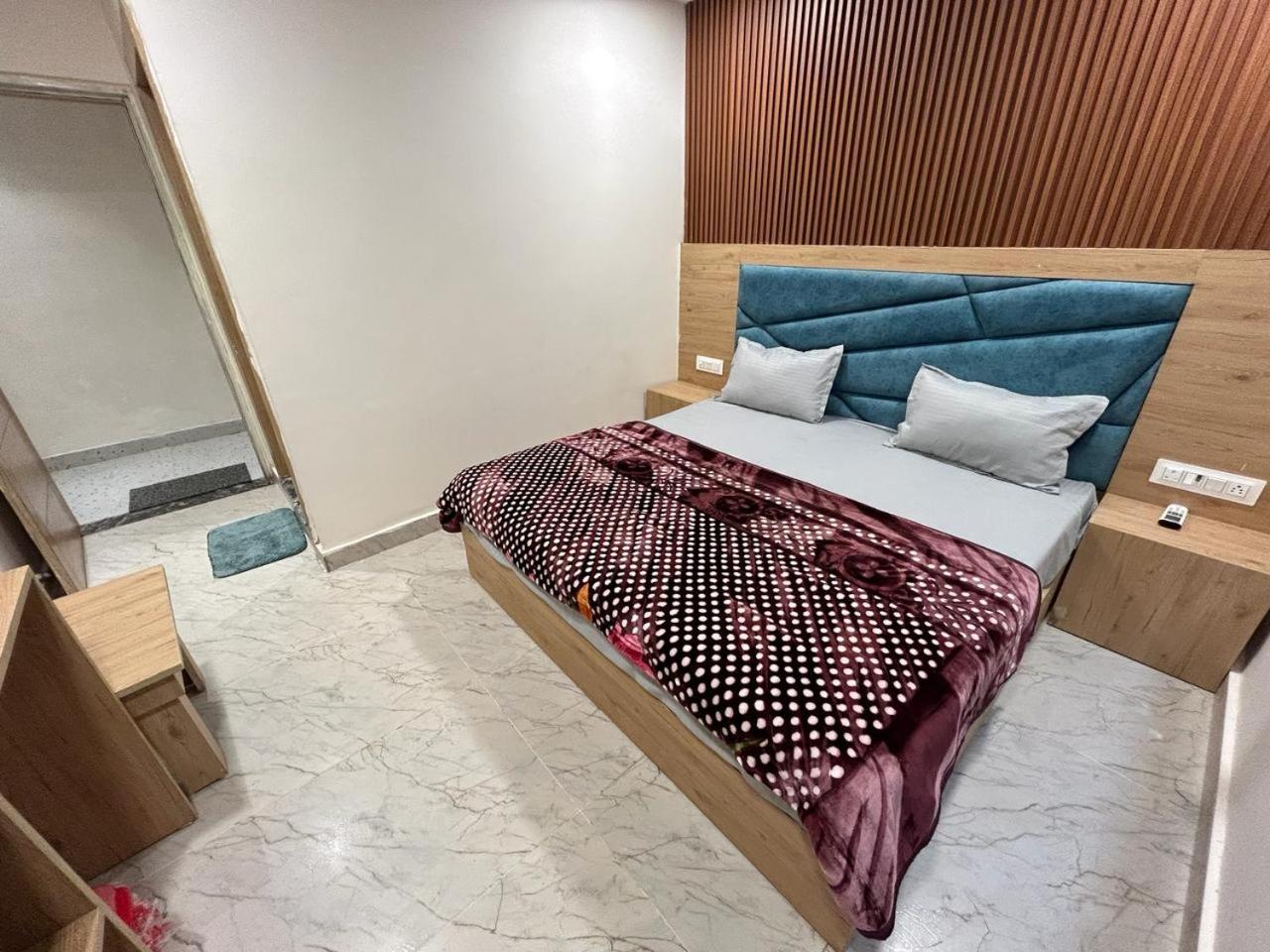 Avadh Guest house