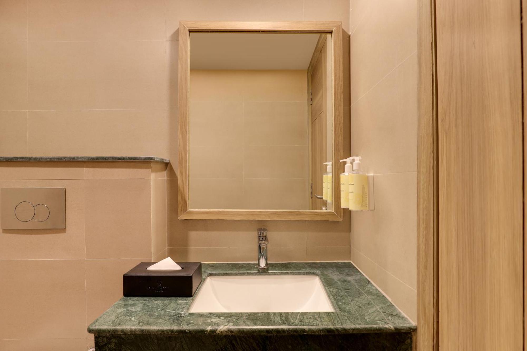 Hotel Lemon Tree Hotel, 4*