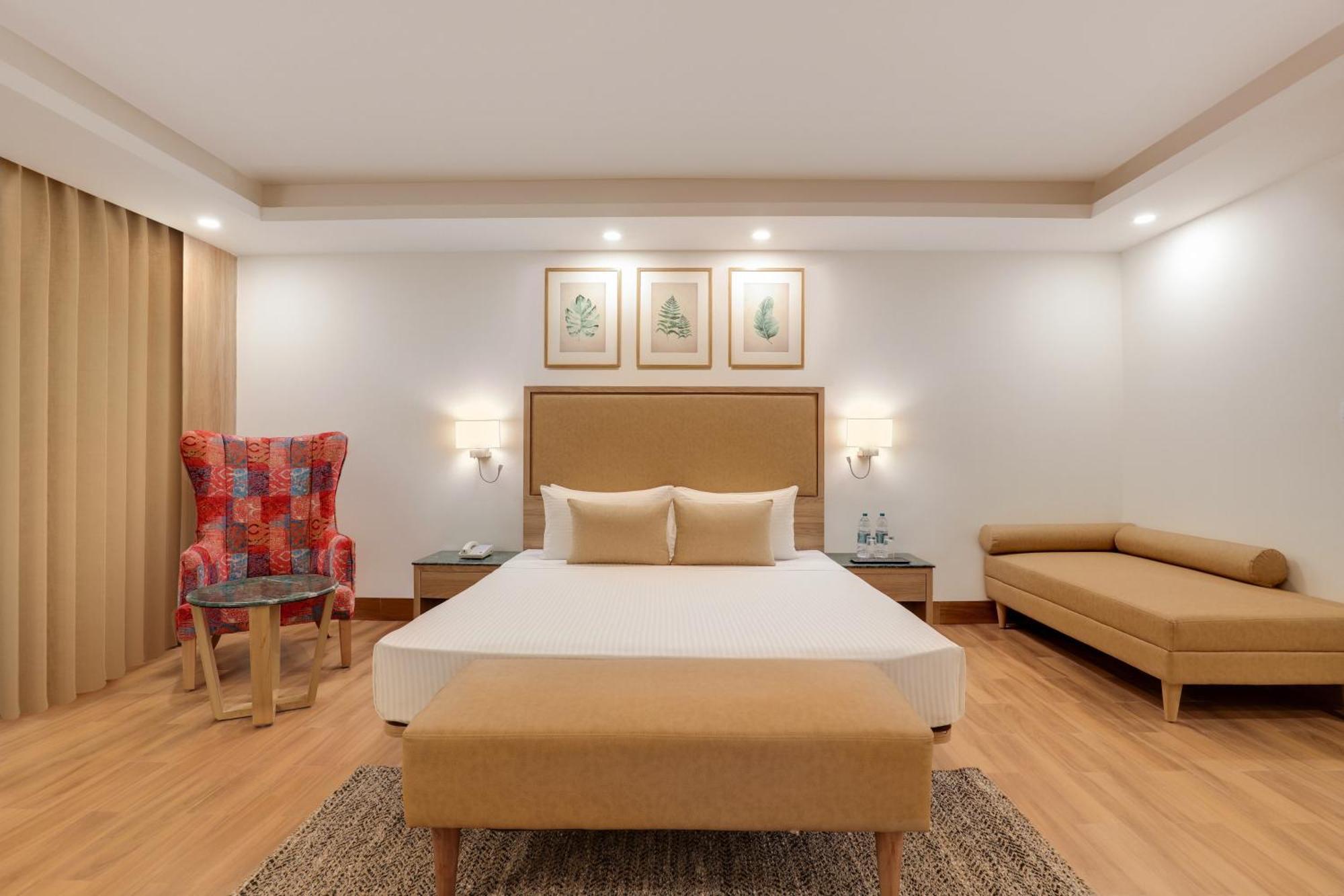 Hotel Lemon Tree Hotel, 4*