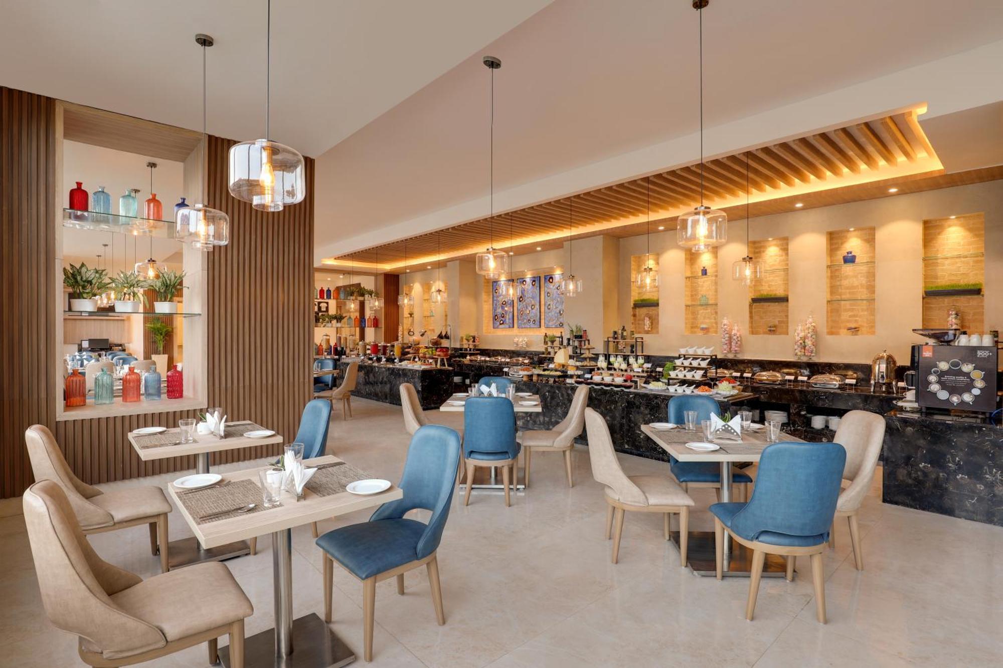 Hotel Lemon Tree Hotel, 4*