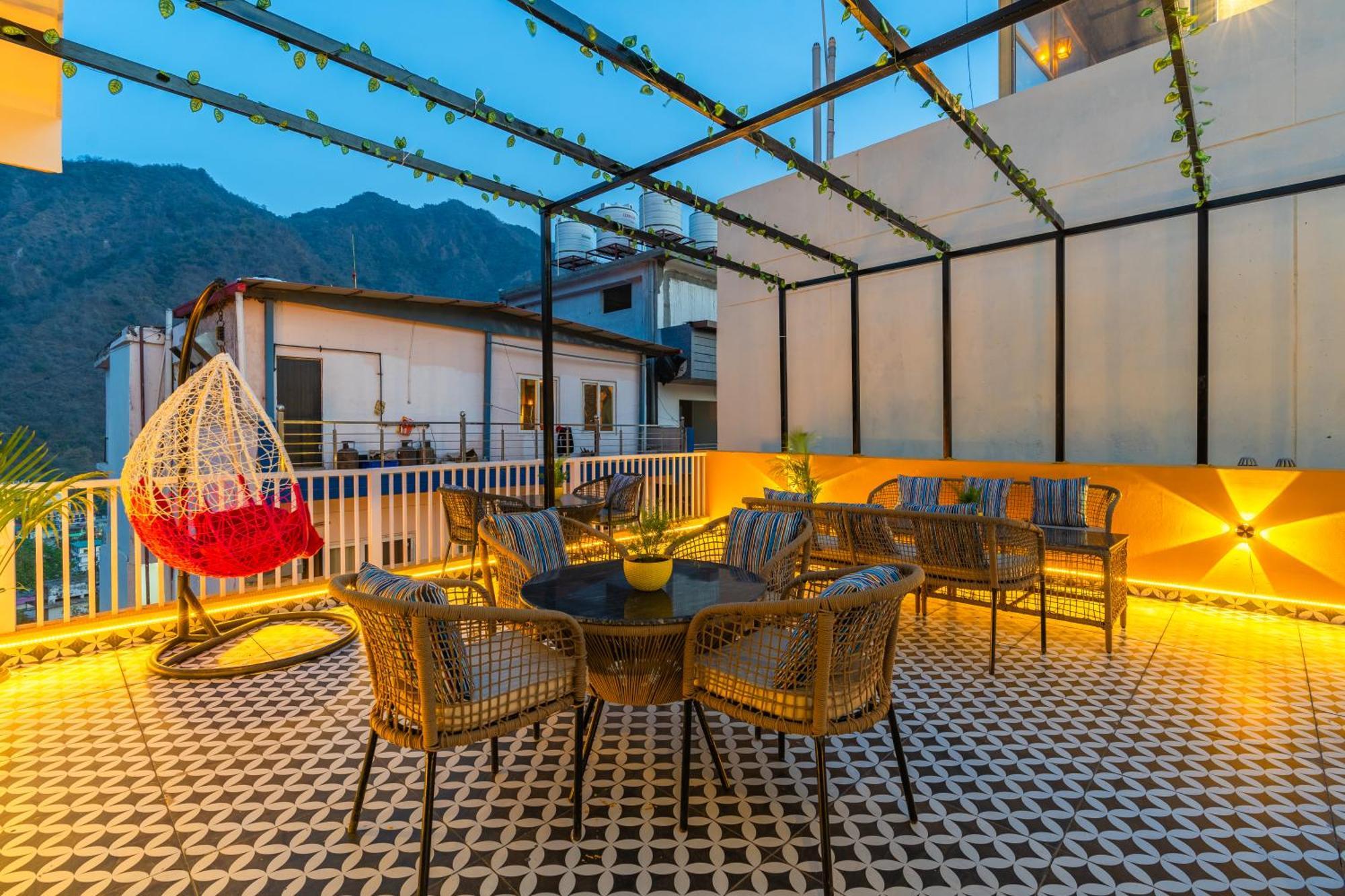The Social Formerly Artbuzz * Rishikesh