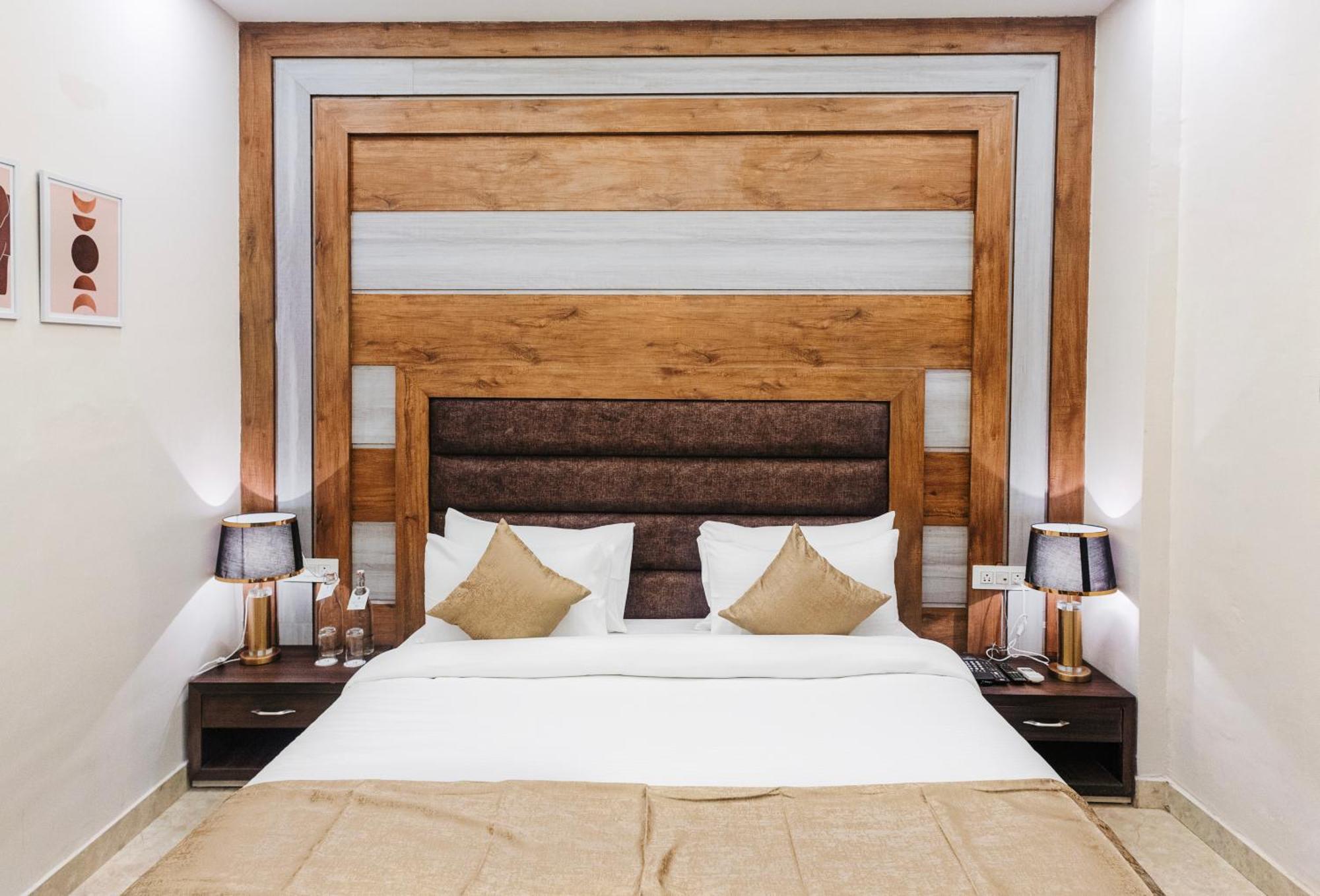 Stone Wood Hotel, Rishikesh