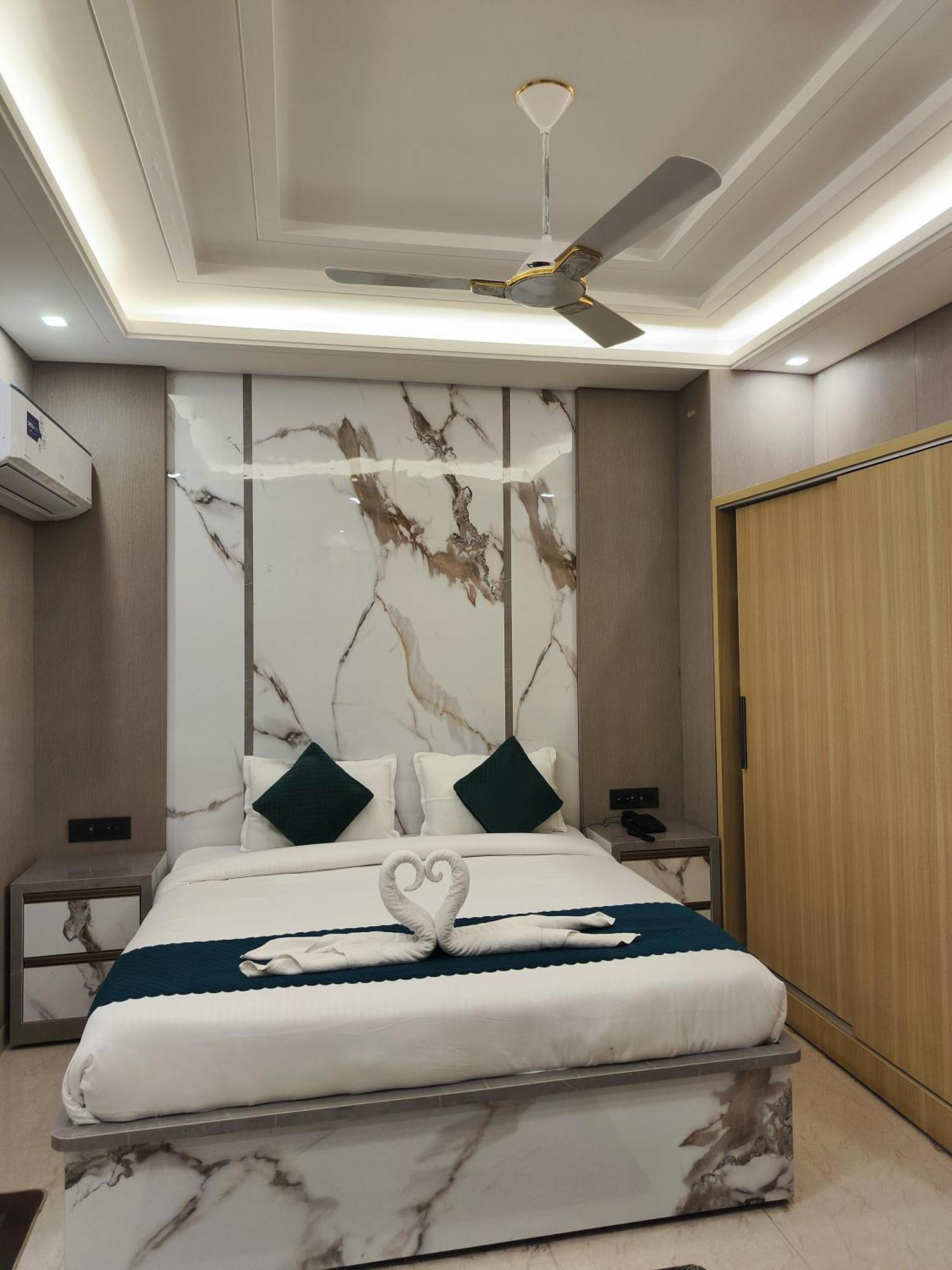 Hotel Vaidik Ganga Rishikesh