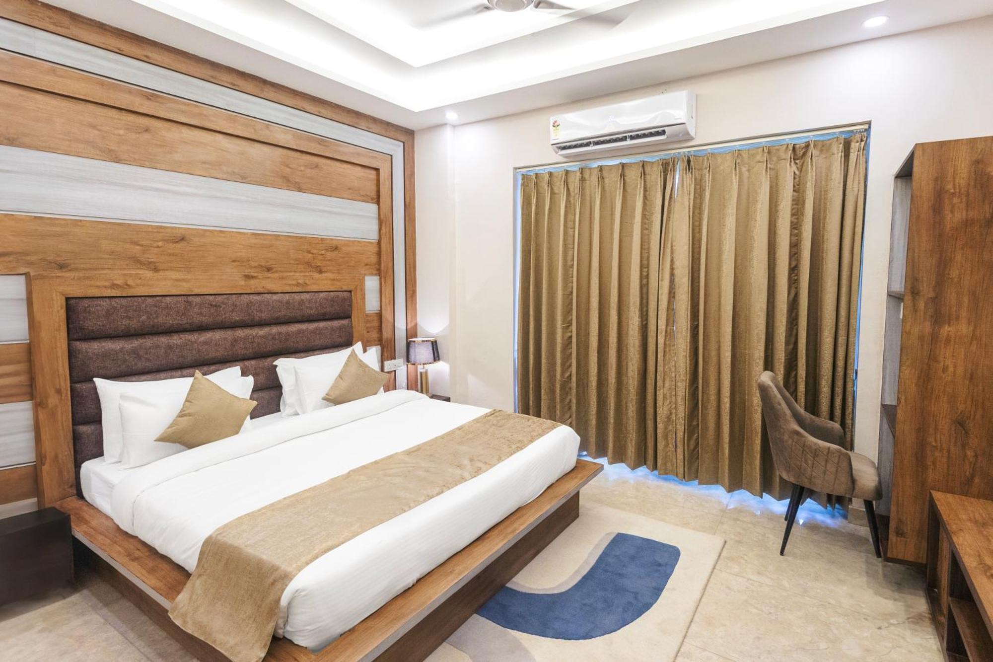 Hotel Stone Wood Hotel,