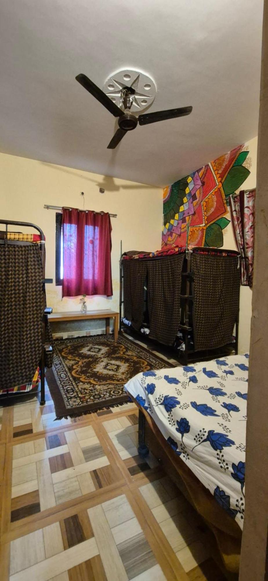 Blabla House Hostel *