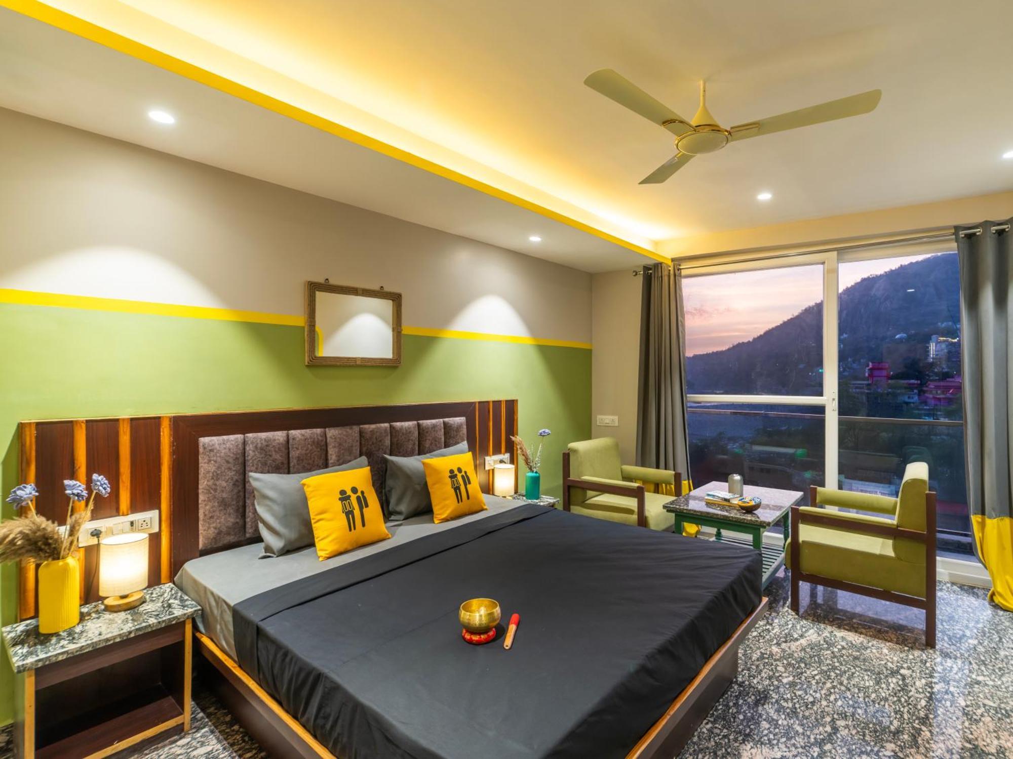 The Rishikesh, Ganges