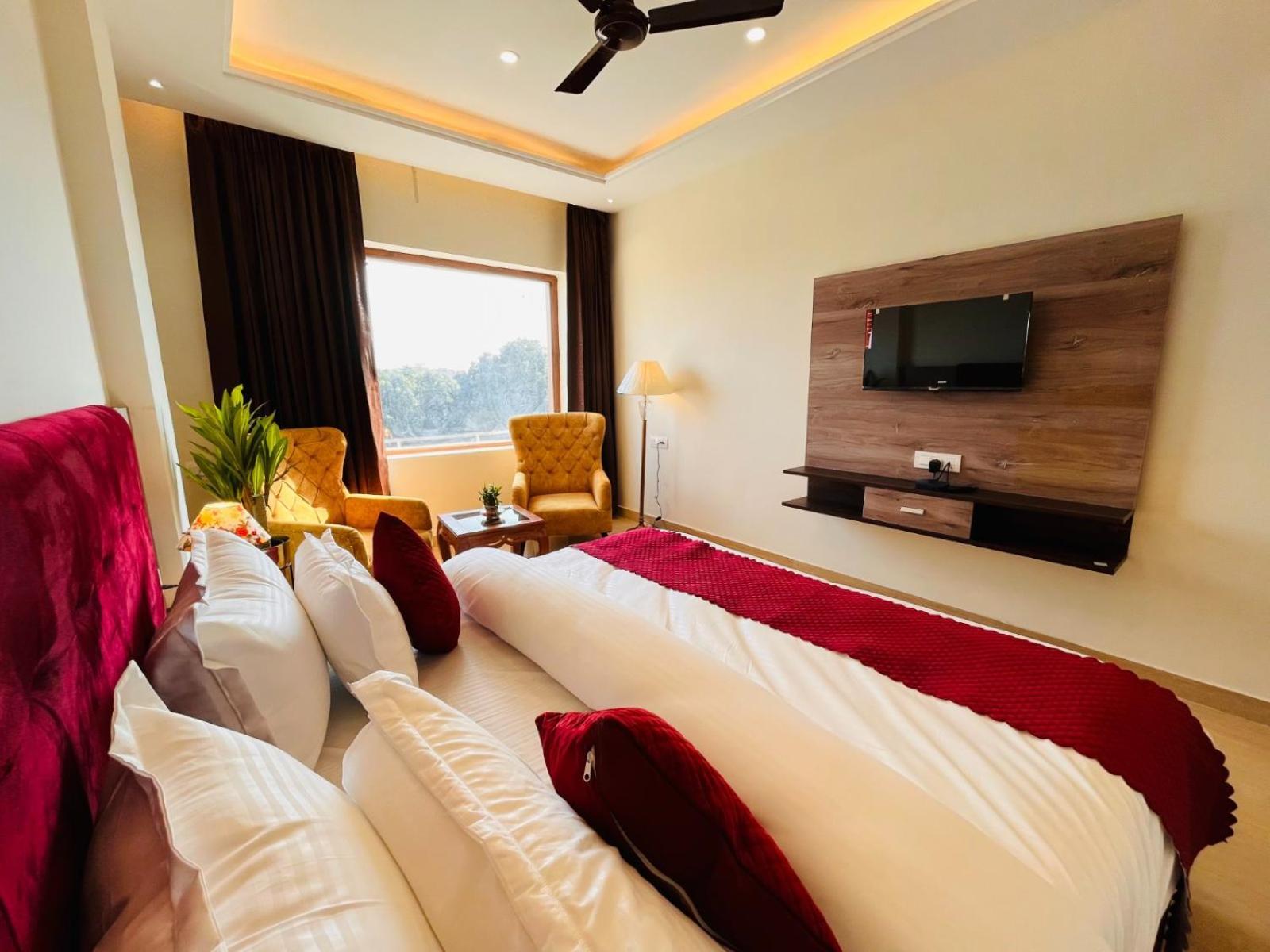 Sitara & - Road, Haridwar Hotel Rishikesh