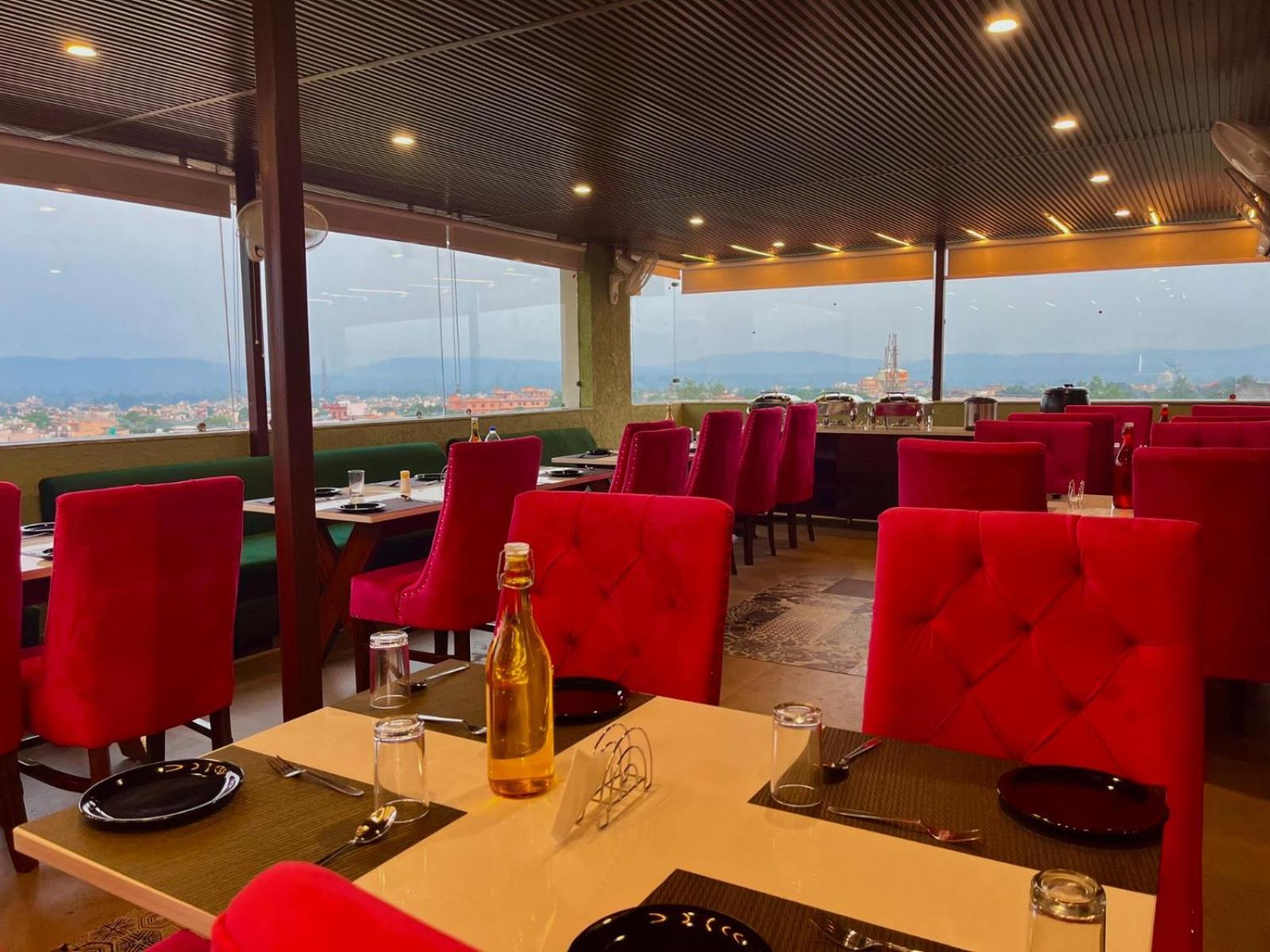 Sitara & - Road, Haridwar 5* Rishikesh