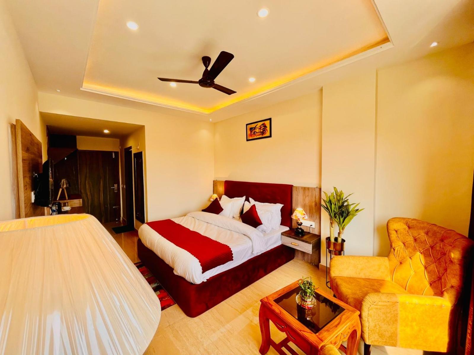 Sitara & - Road, Haridwar Hotel 5*