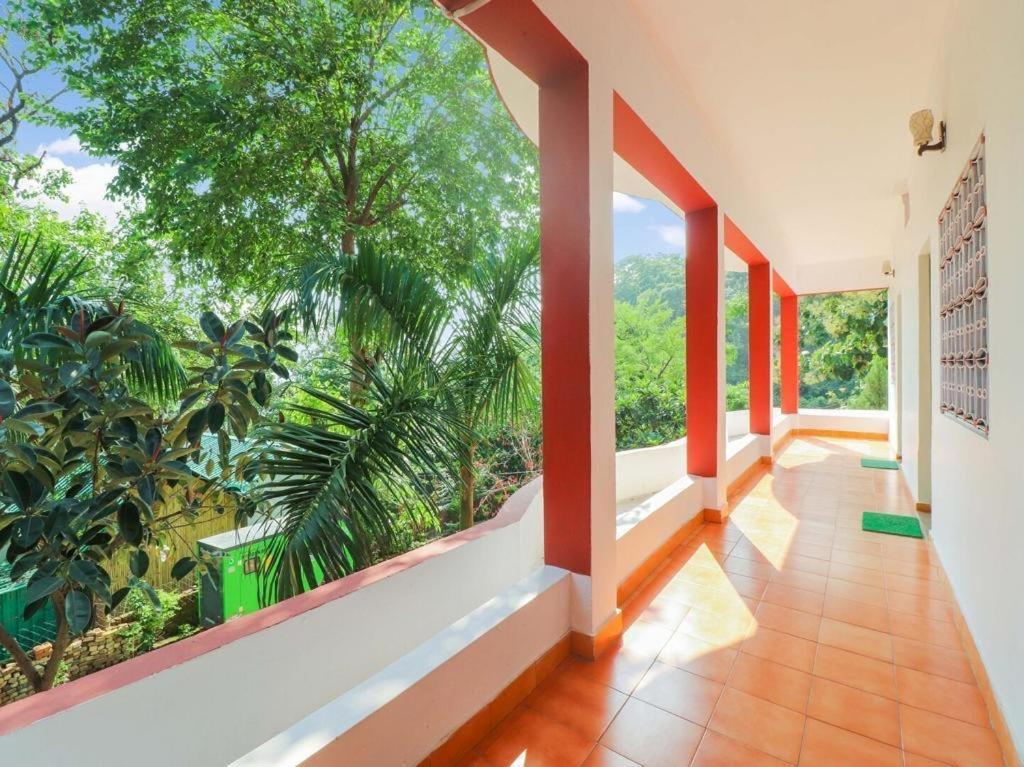 The Roxxy Royal 3* Rishikesh