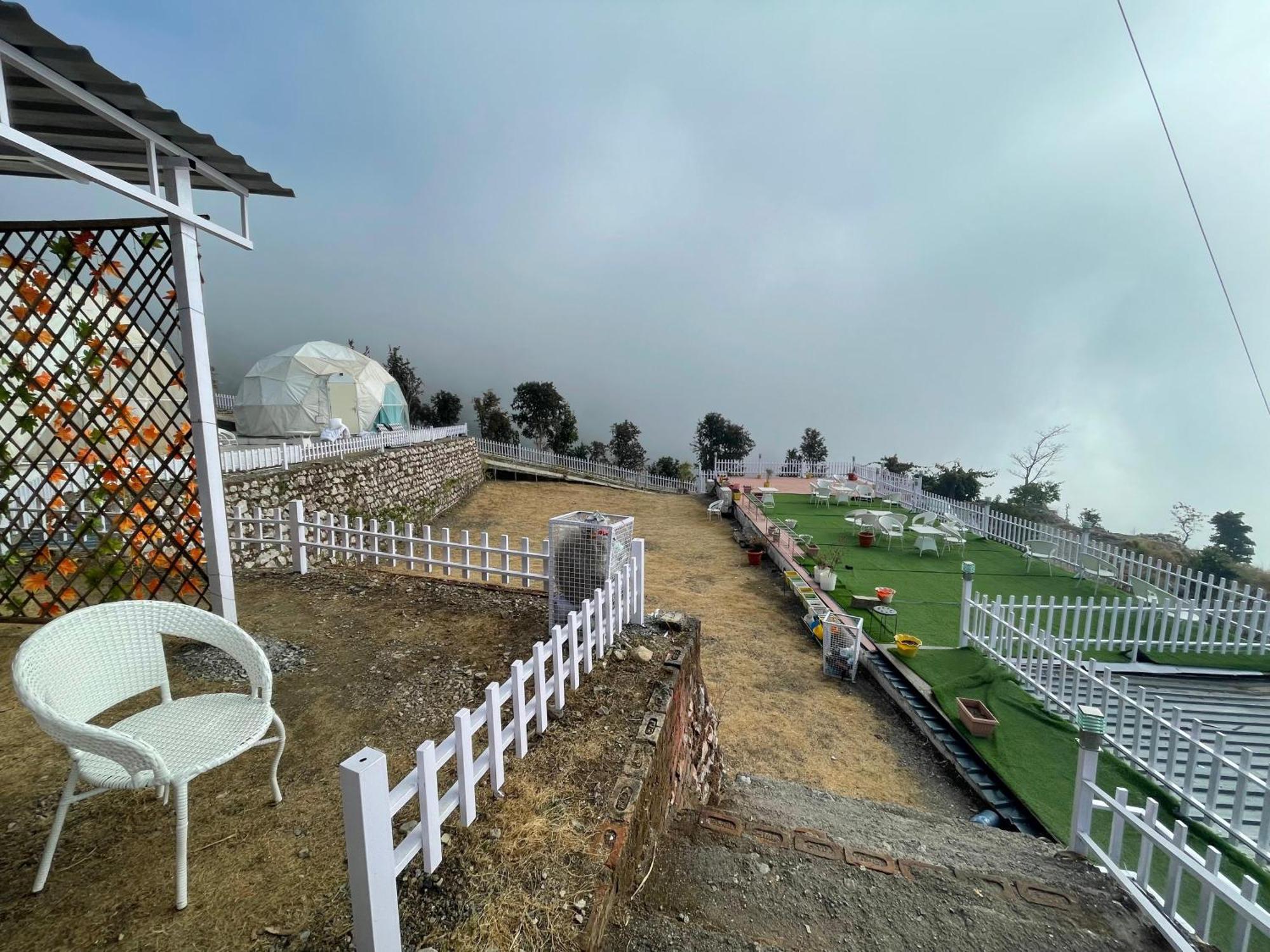 Resort Navira Hills - Glamping Dome In *