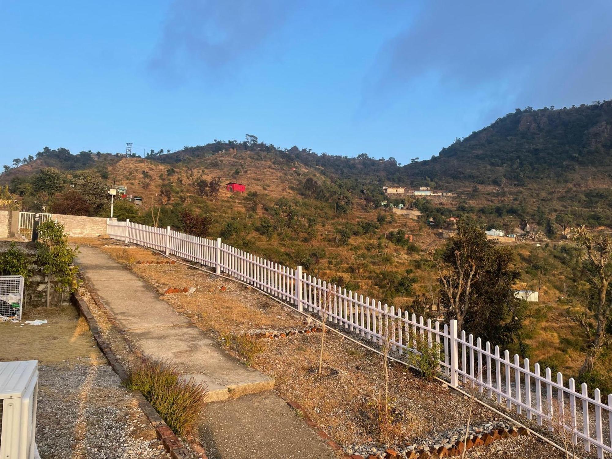 Navira Hills - Glamping Dome In Resort Rishikesh