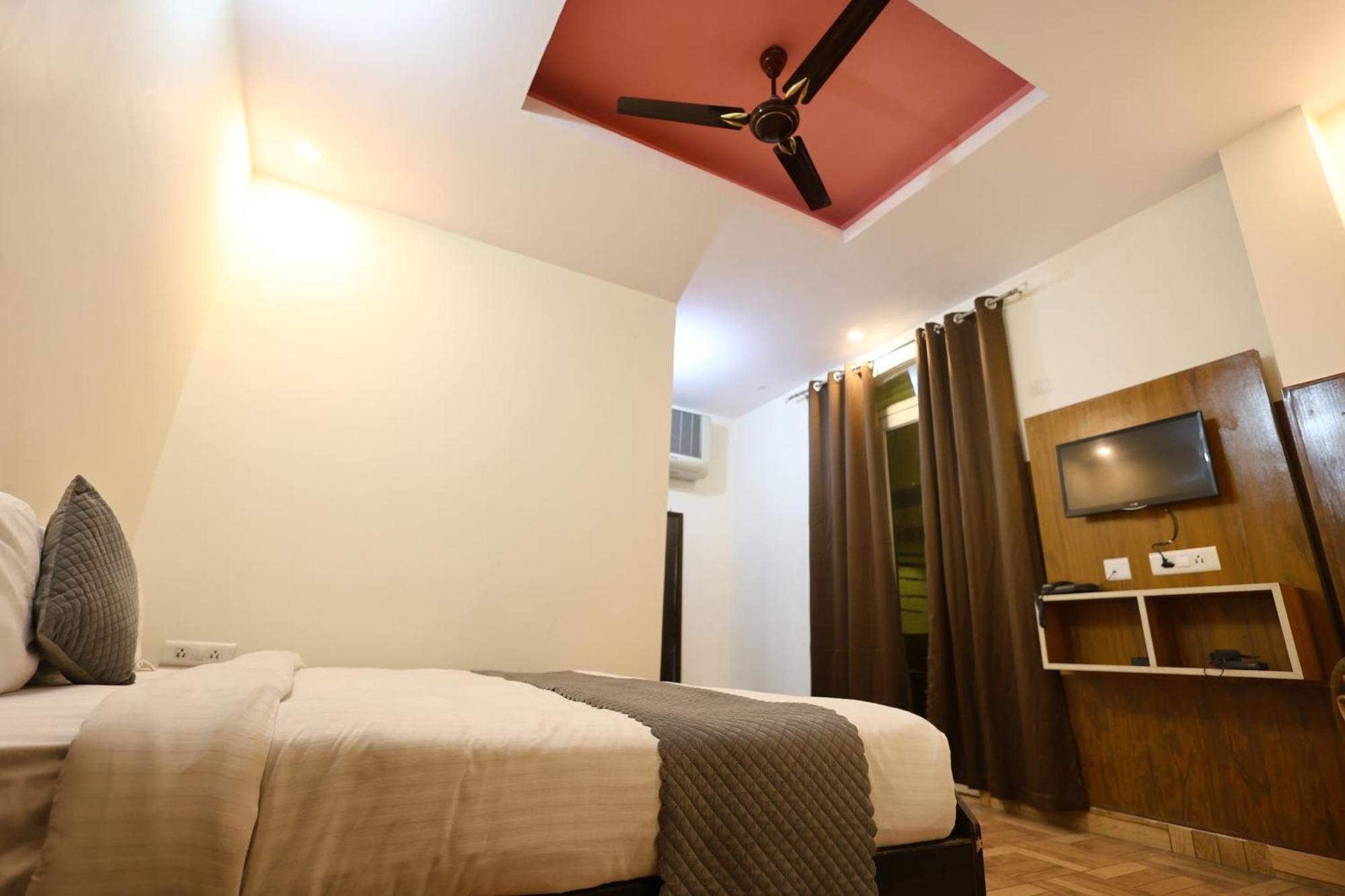 Bhagirathi By Restay Hotel