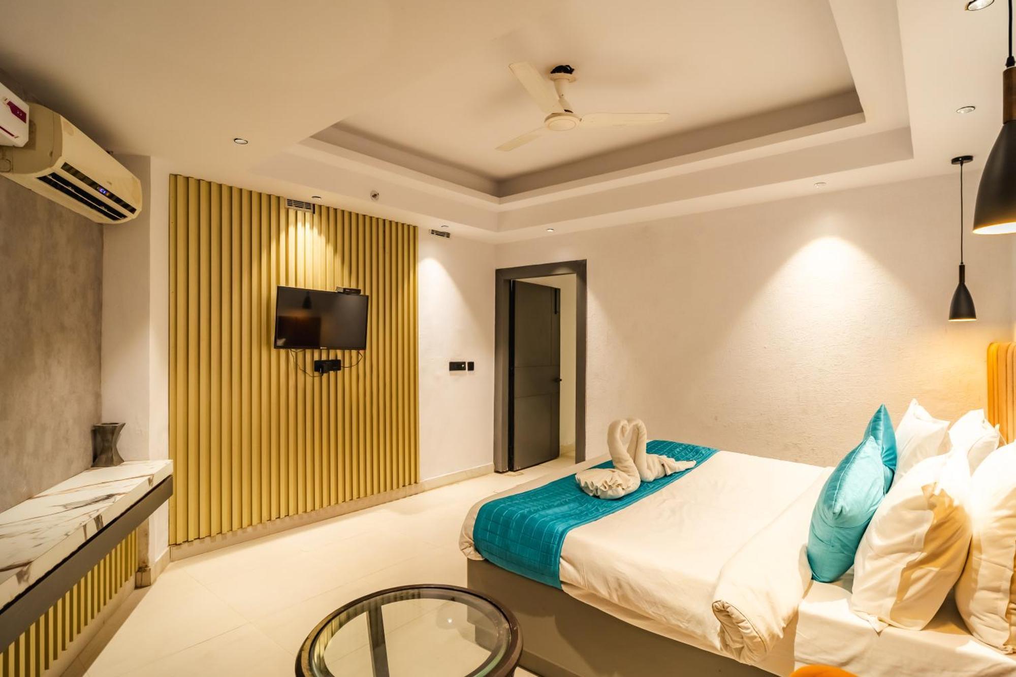 And 4* Rishikesh