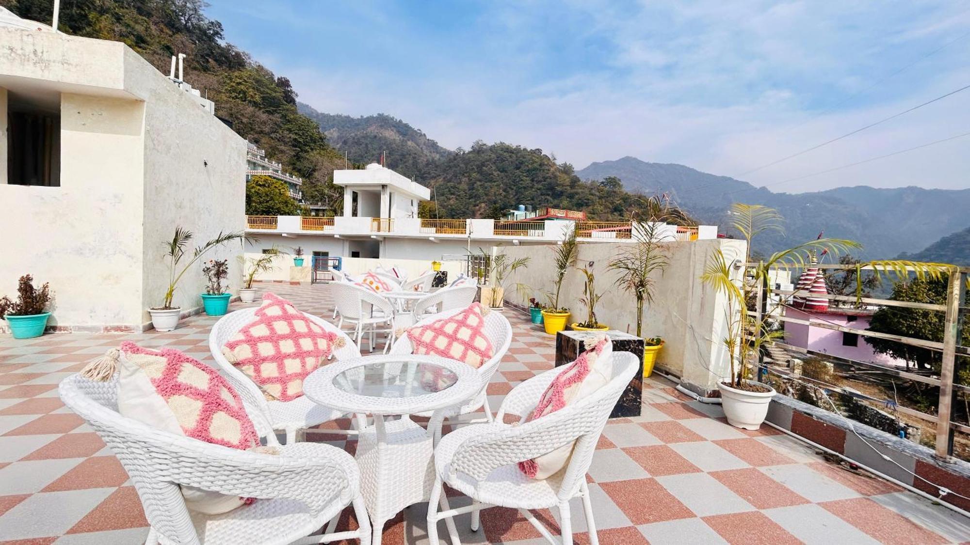 Hotel Perfect Stayz Hills