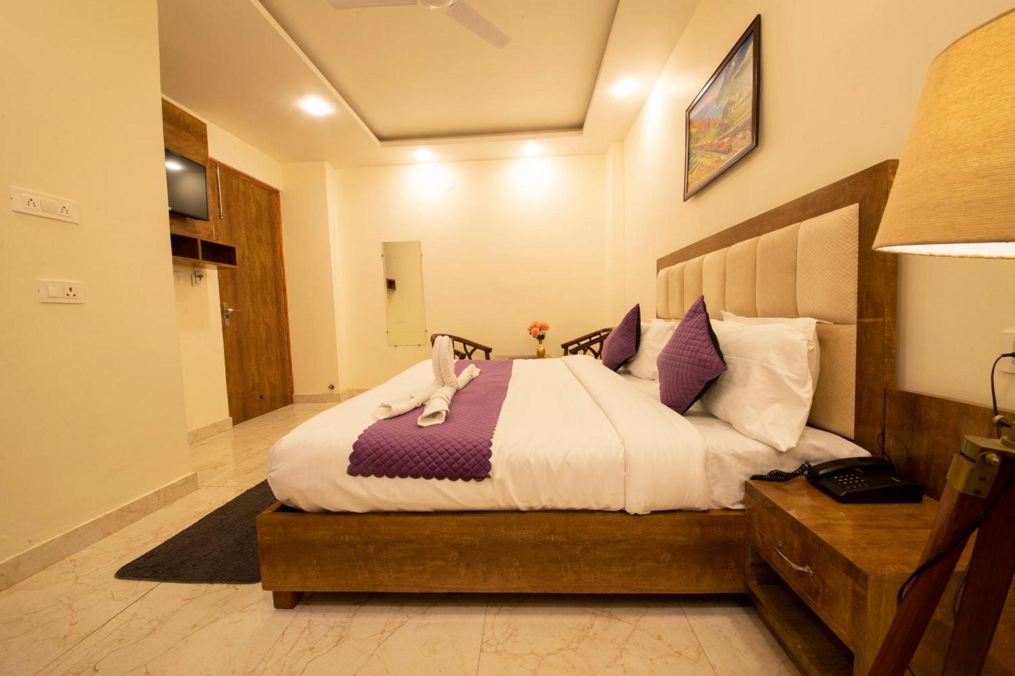 Perfect Stayz Hills Rishikesh