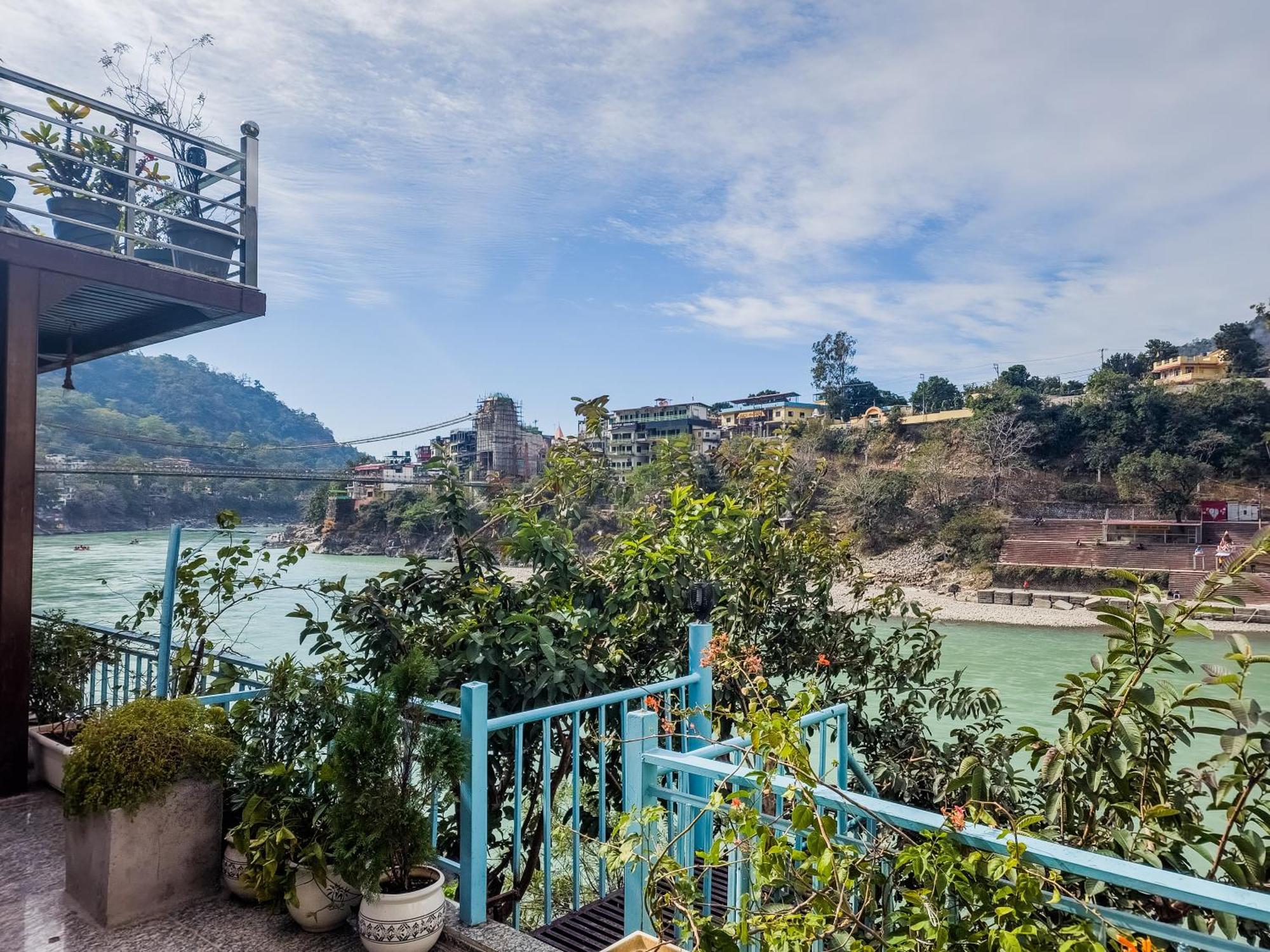 Karwaan By The Ganges Hostel Rishikesh