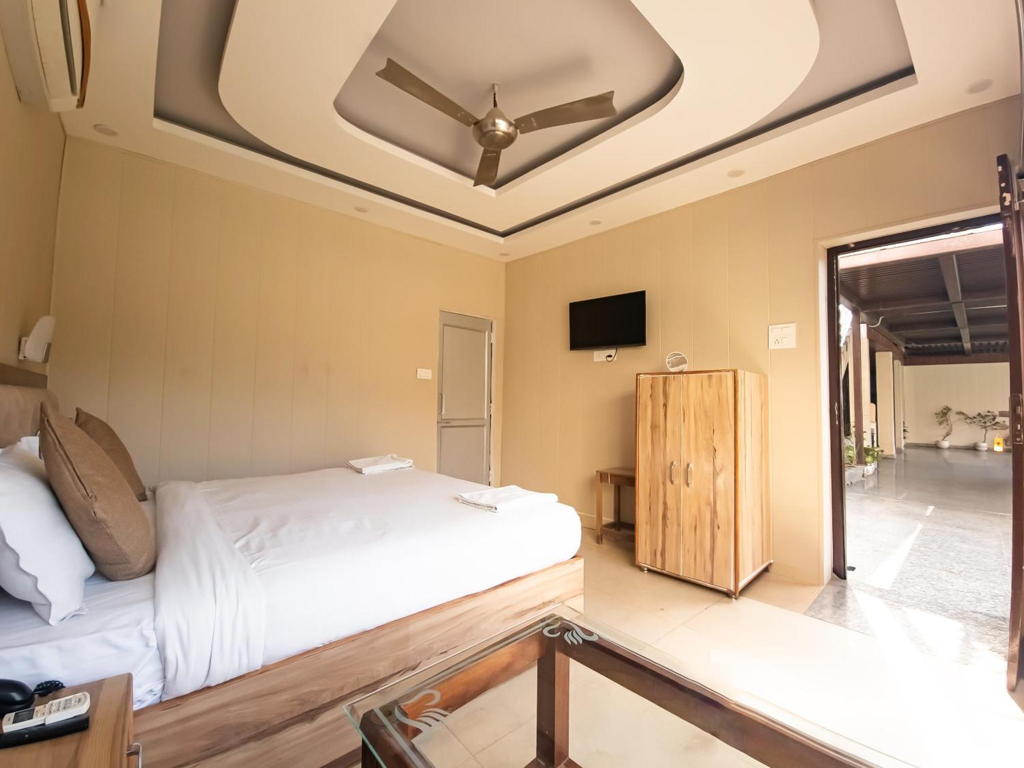Karwaan By The Ganges Hostel Rishikesh