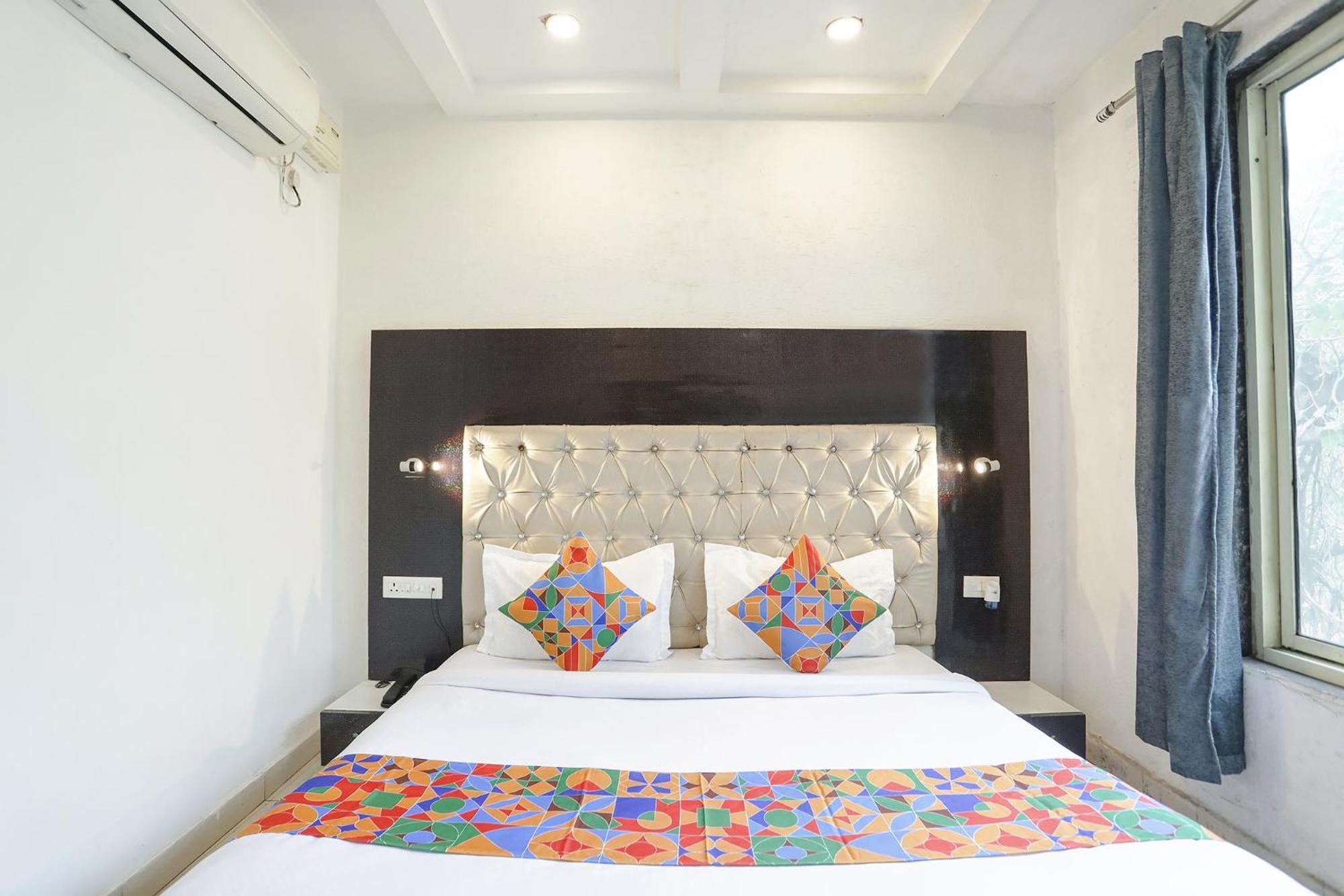 Fabhotel Madhuban 3*