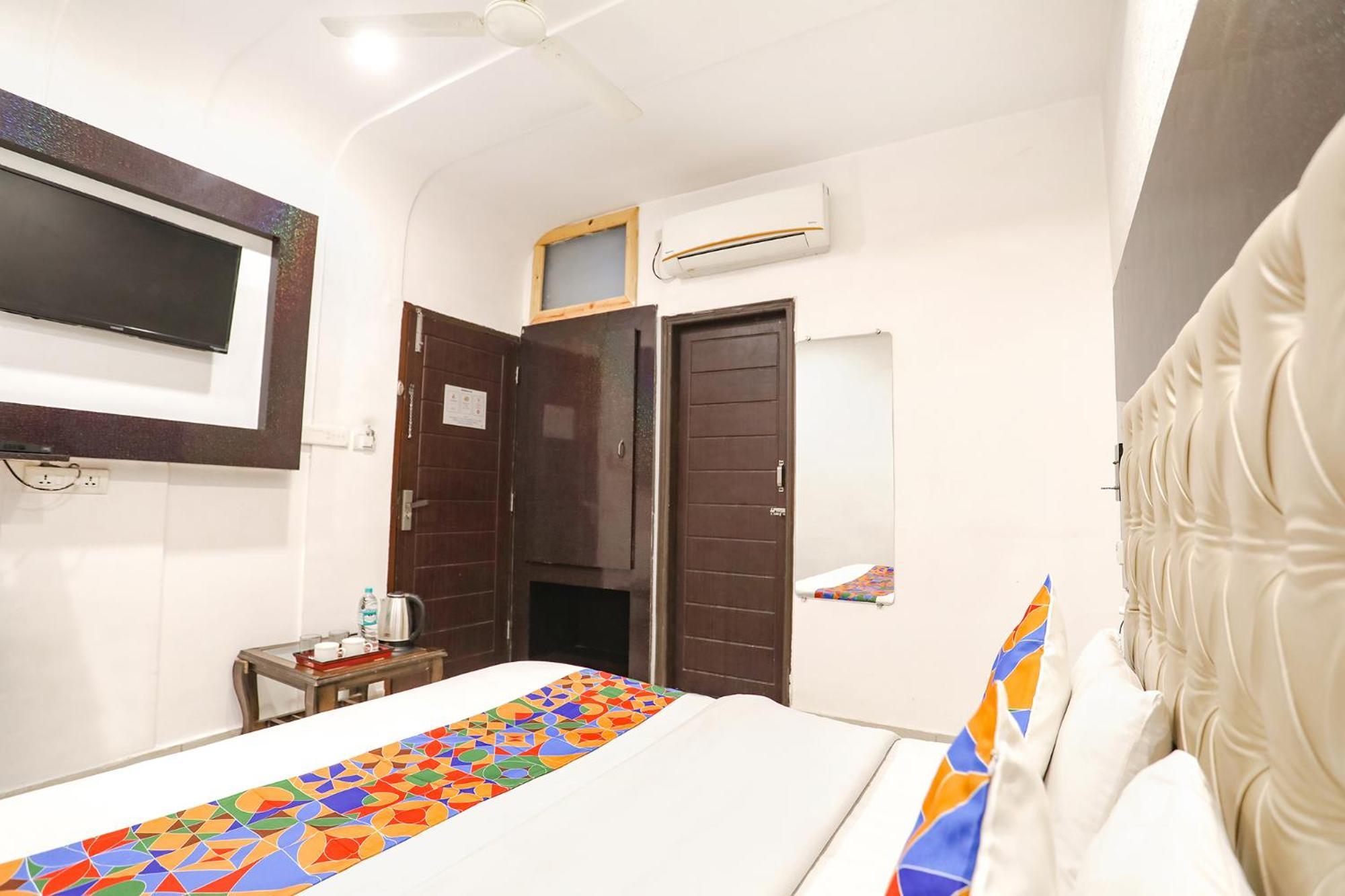 Fabhotel Madhuban 3*