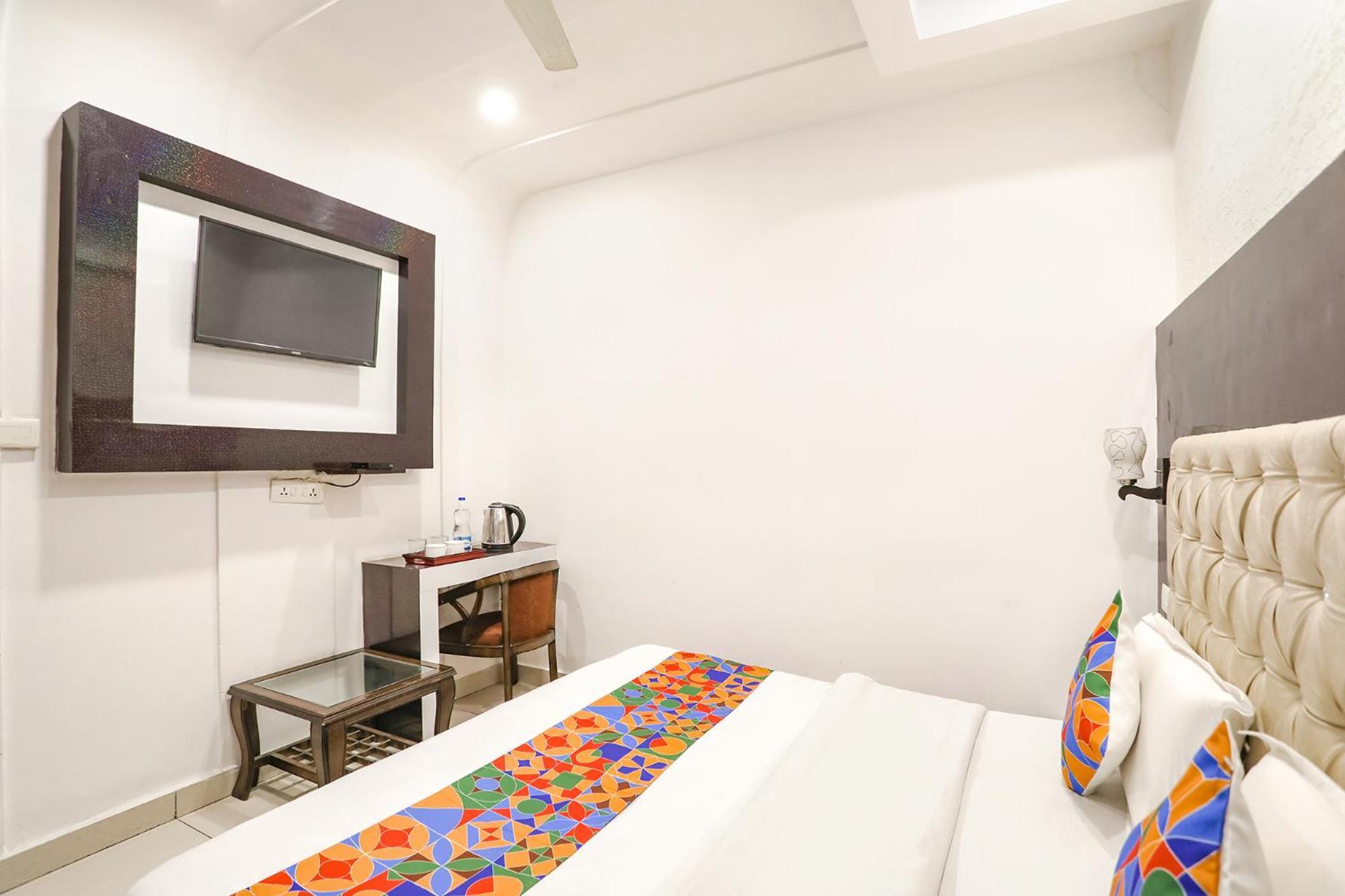 Fabhotel Madhuban