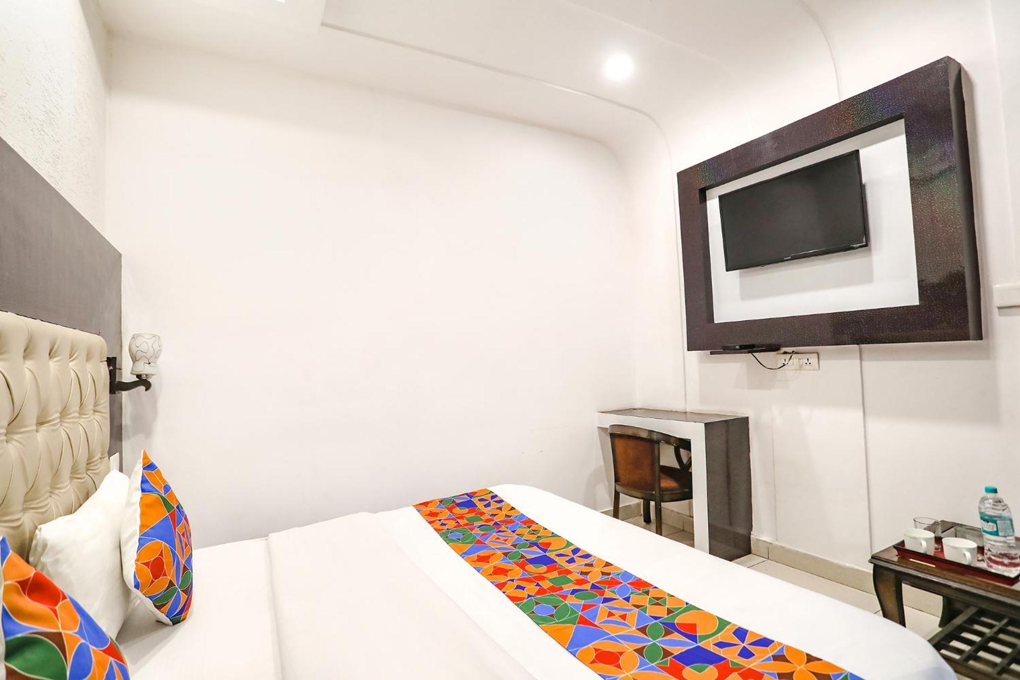 Fabhotel Madhuban Hotel