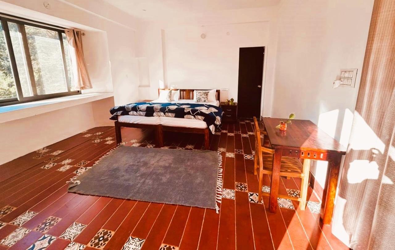 Shiv Shakti Yogpeeth Lodge
