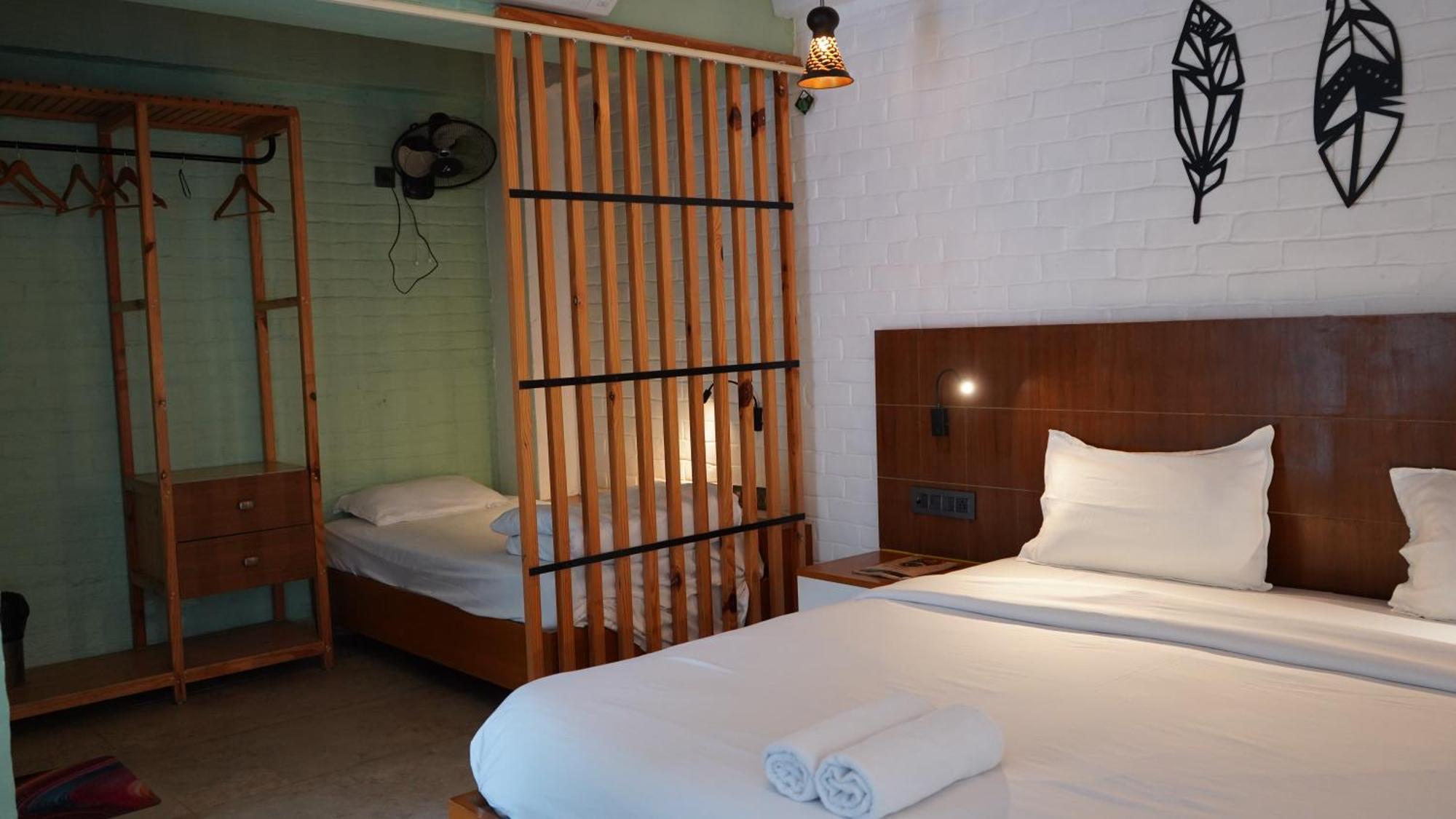 Julley Commune Hostel Rishikesh