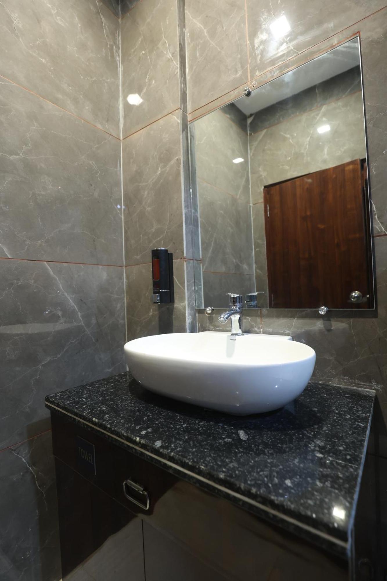 Perfectstayz Aiims Near Aiims Hospital Hotel 2*