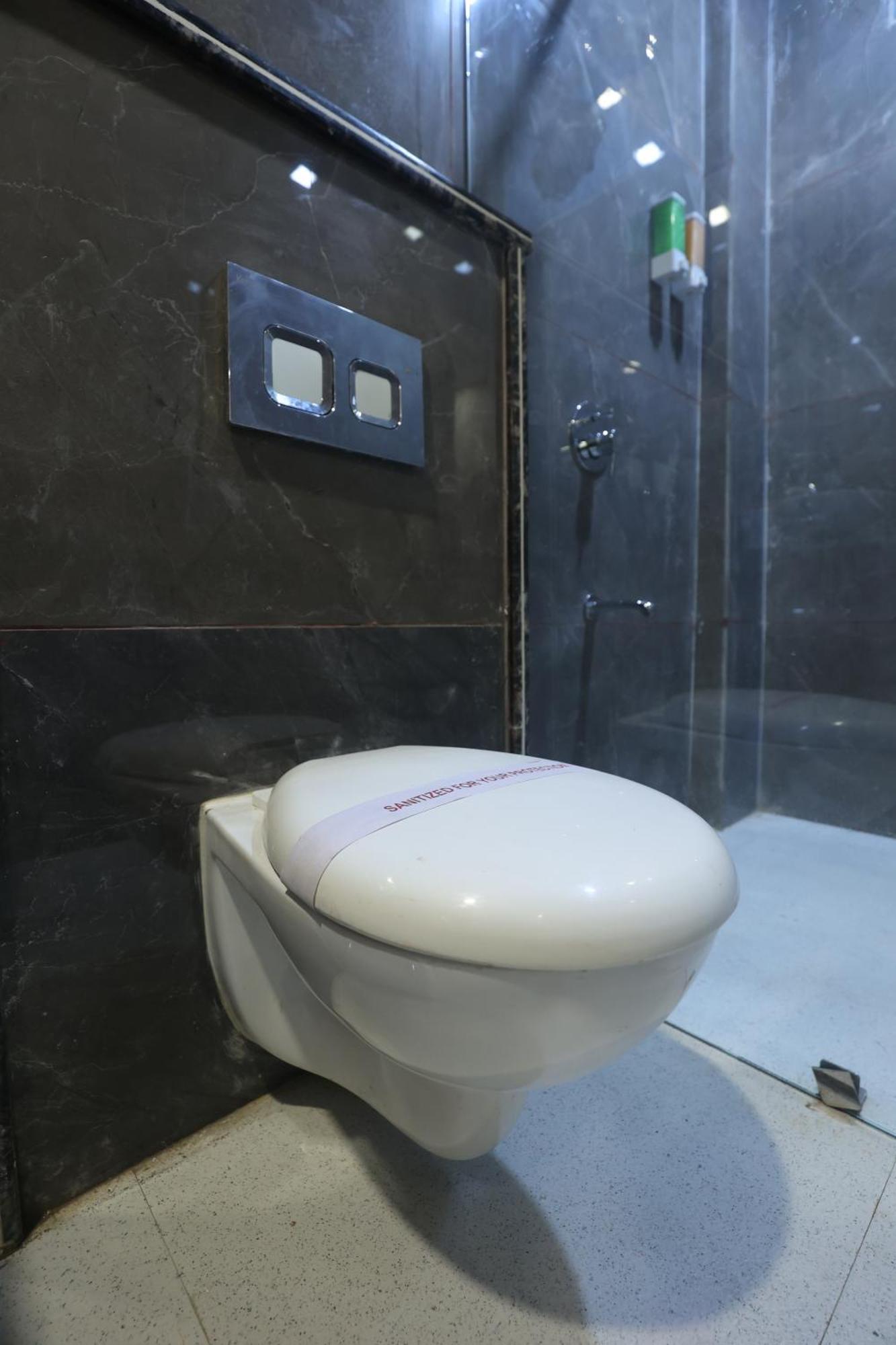 Perfectstayz Aiims Near Aiims Hospital 2*