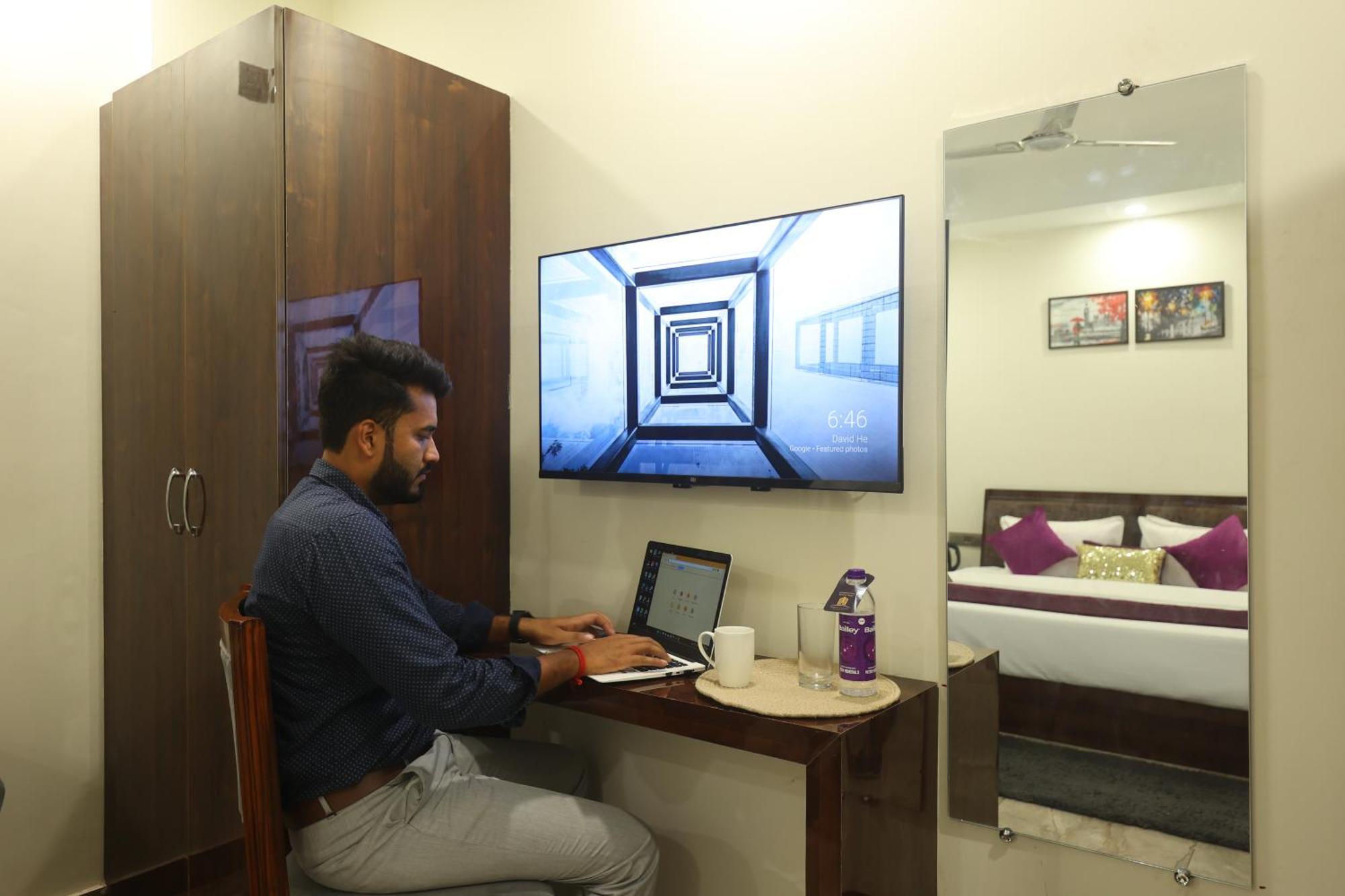 Perfectstayz Aiims Near Aiims Hospital Hotel