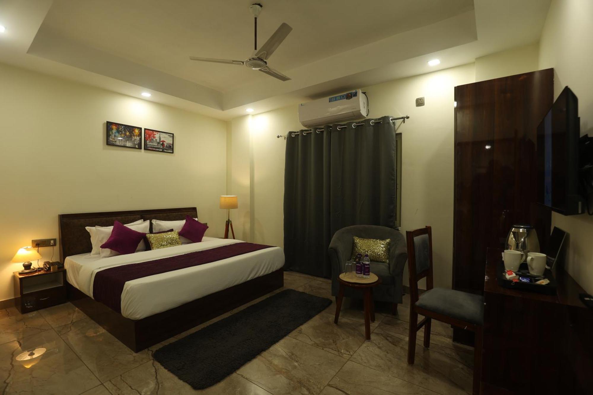 Perfectstayz Aiims Near Aiims Hospital 2*