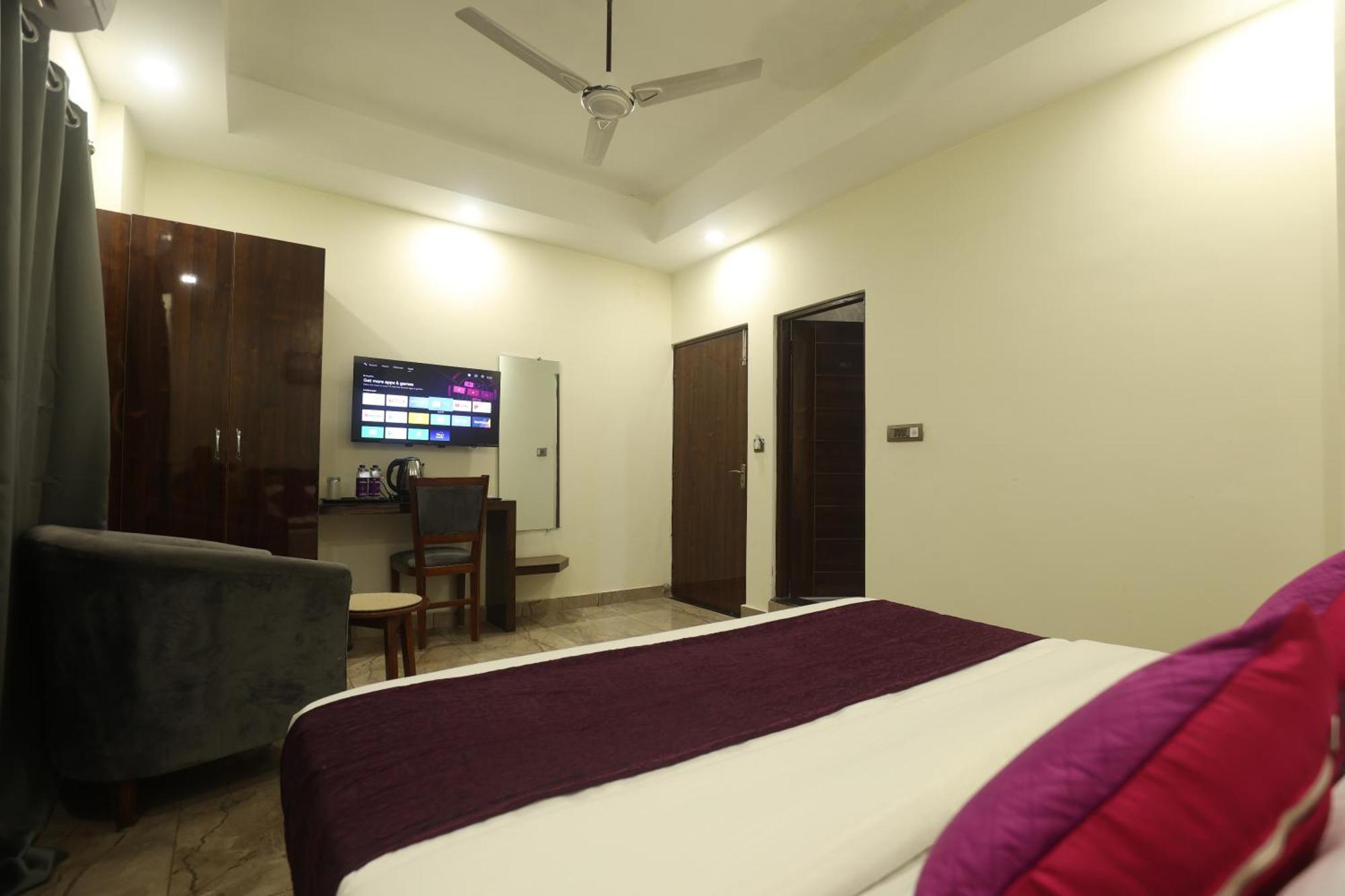 Perfectstayz Aiims Near Aiims Hospital Hotel 2*